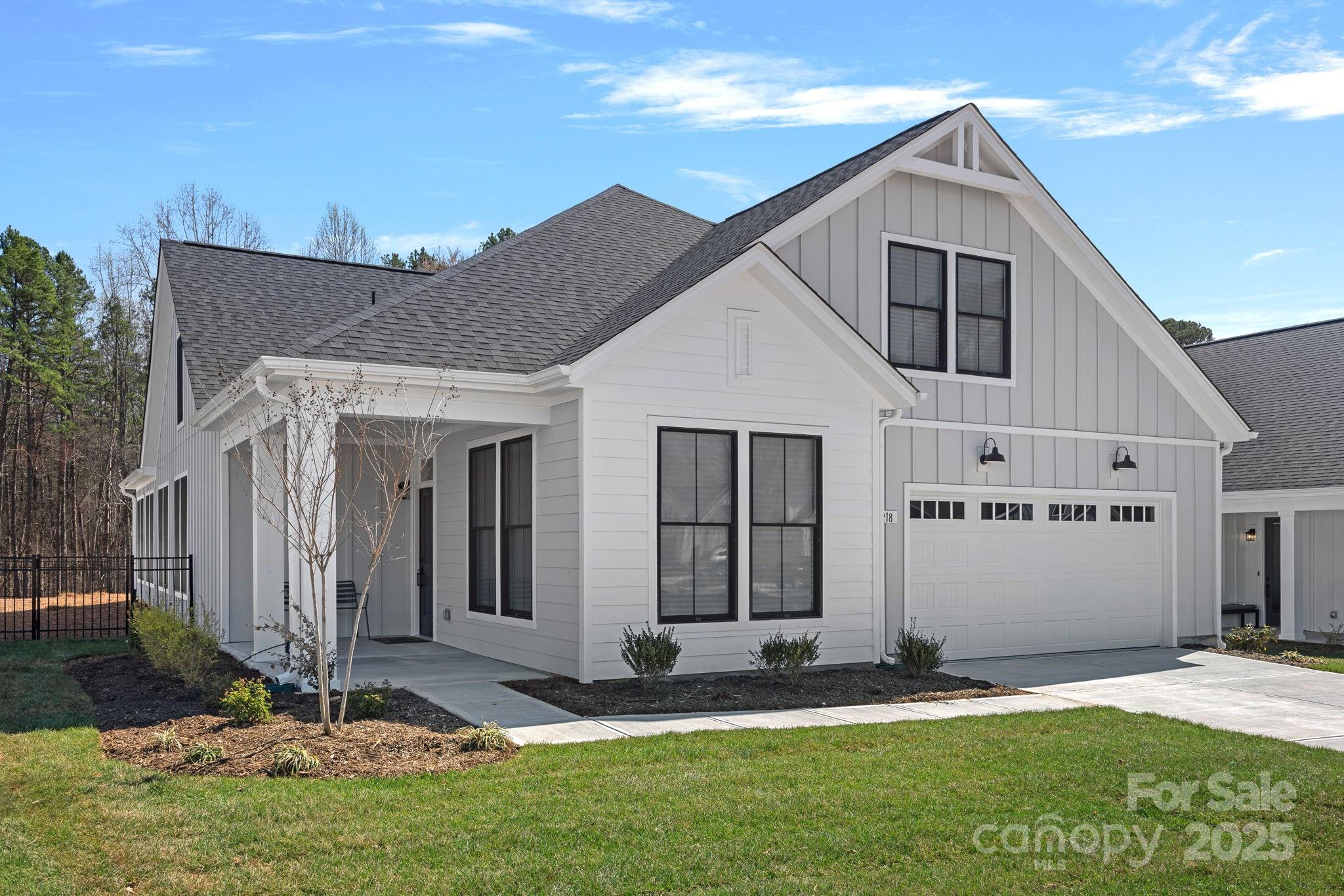 218 Alenda Lux Circle Property Photo