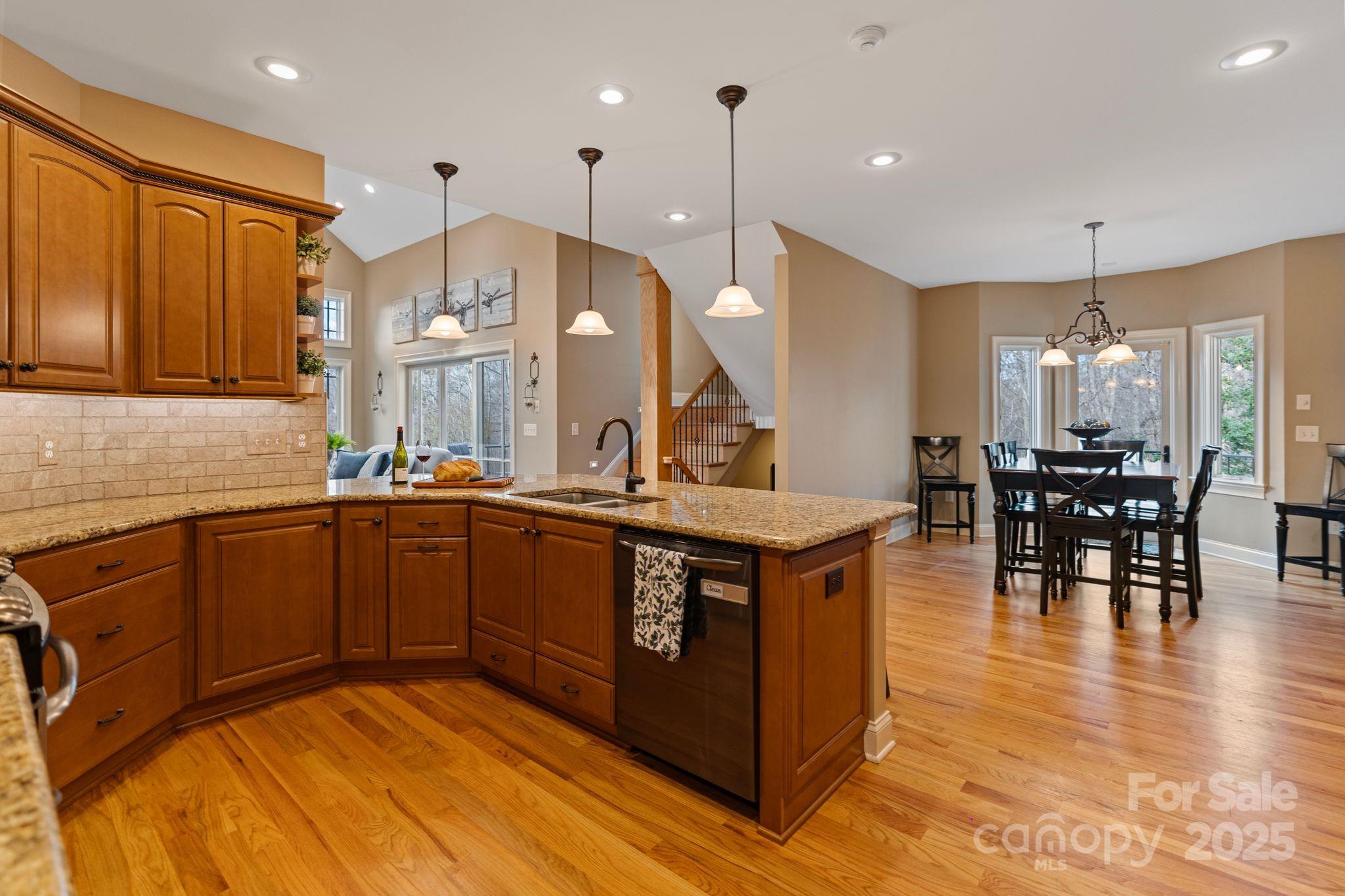 3196 Stonemill Path Property Photo 15