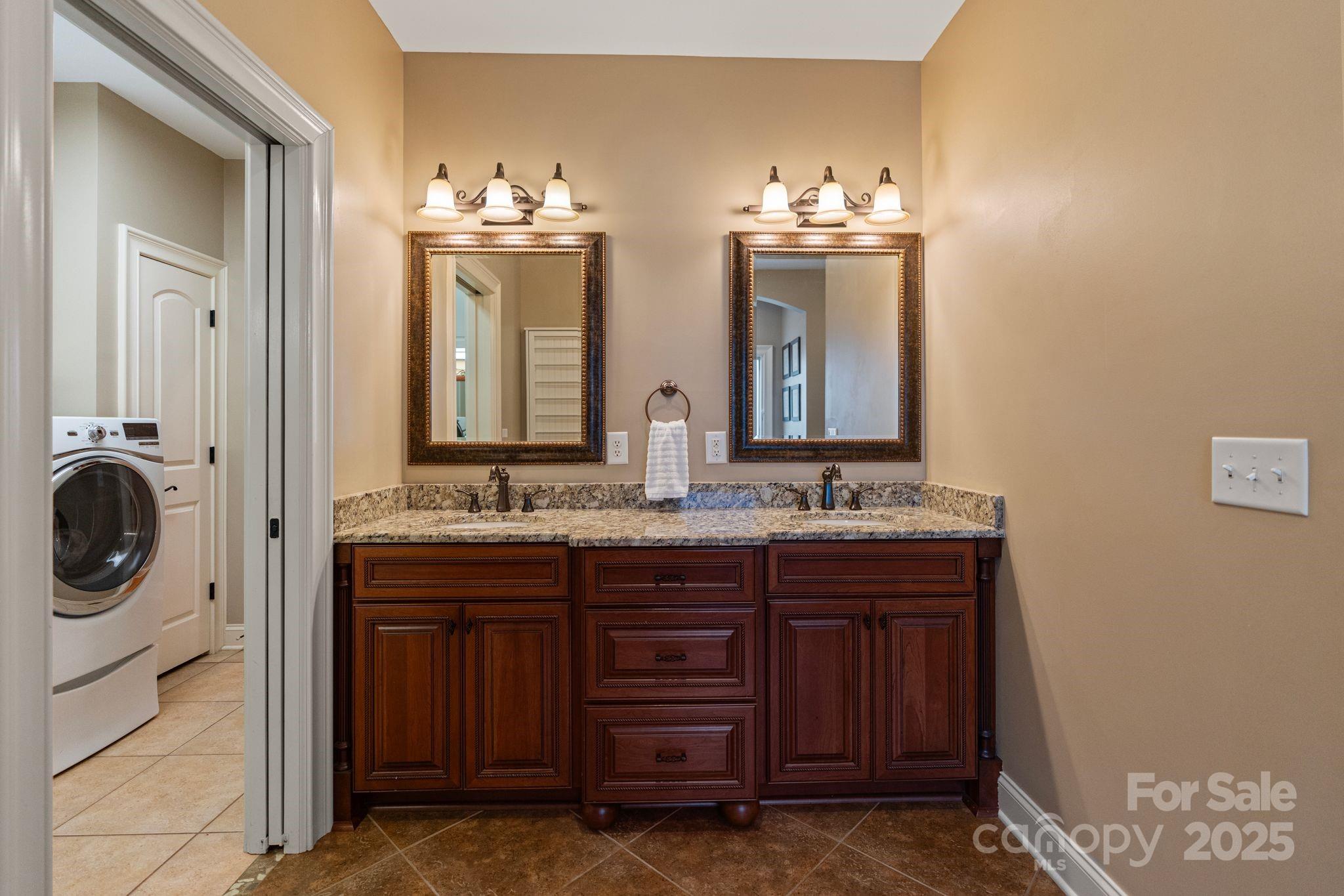 3196 Stonemill Path Property Photo 18