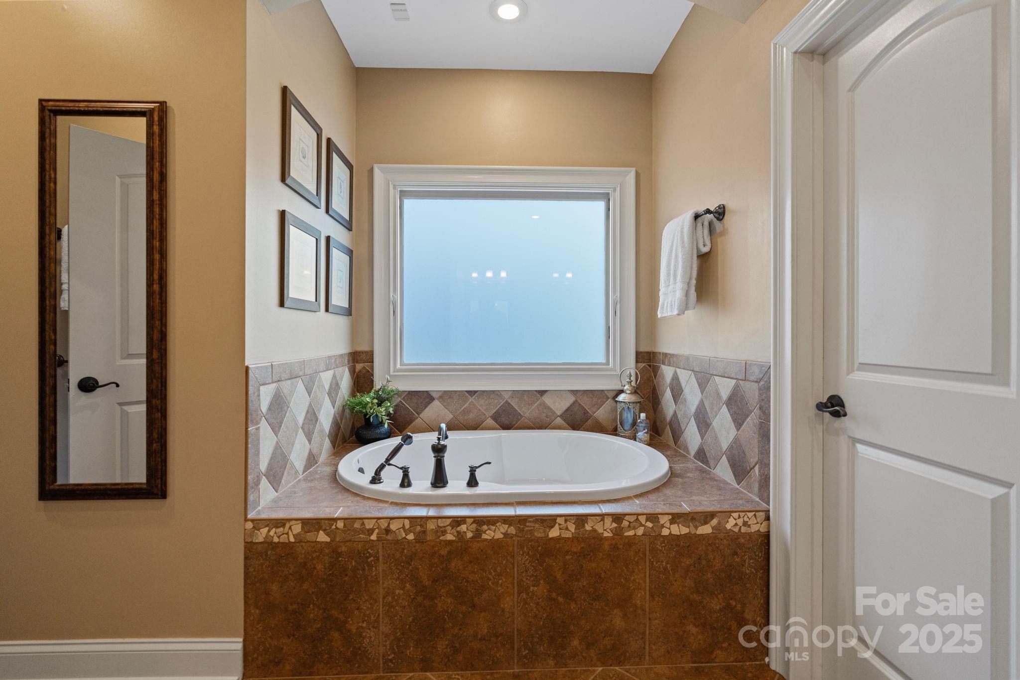 3196 Stonemill Path Property Photo 20