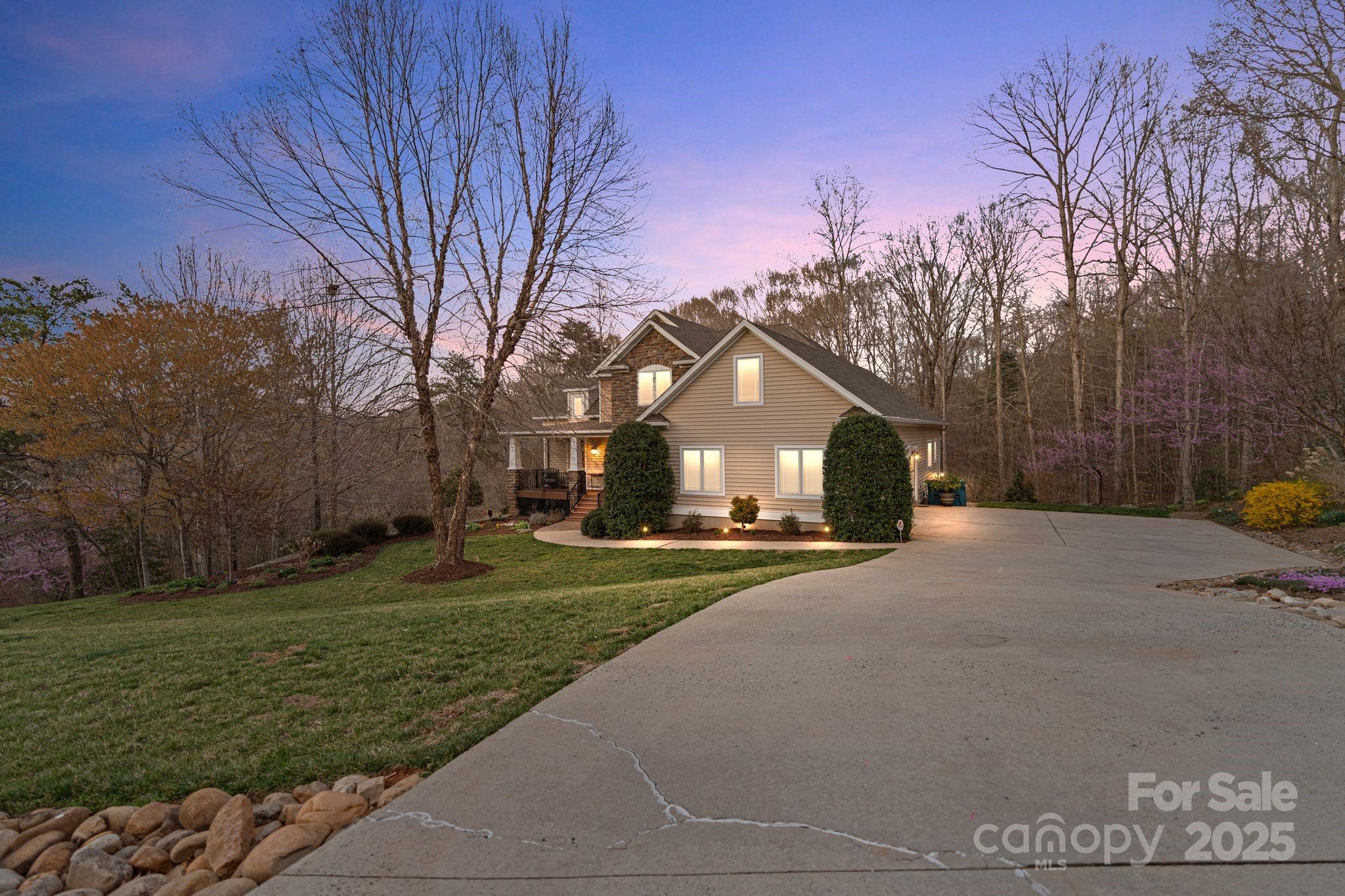 3196 Stonemill Path Property Photo 48