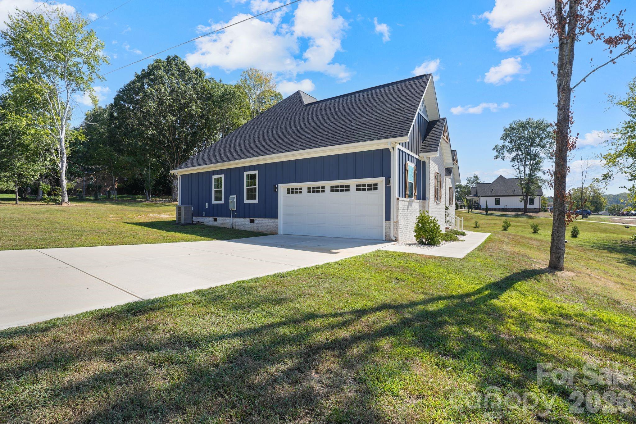 167 Harbor Point Drive Property Photo 18