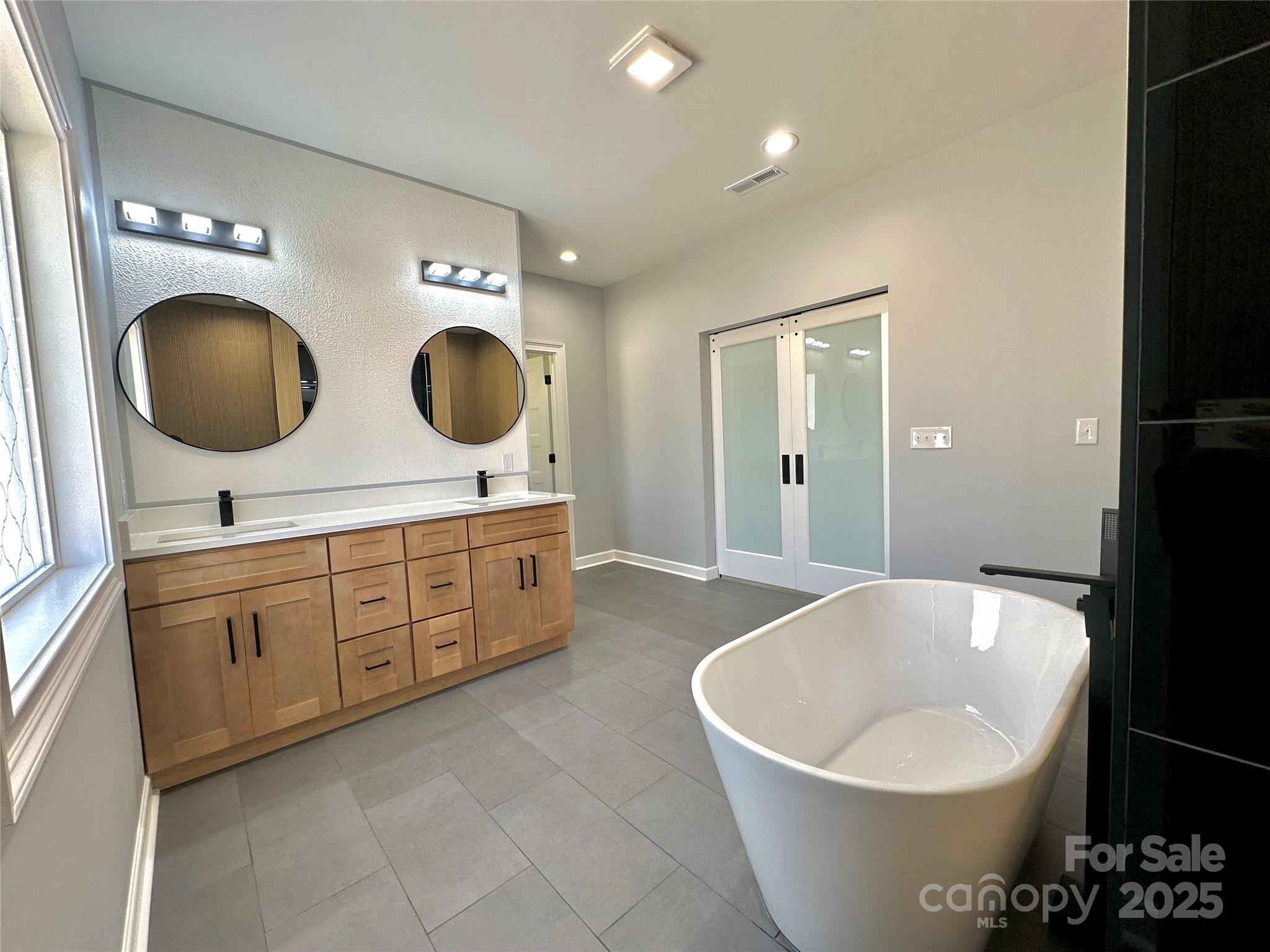 167 Harbor Point Drive Property Photo 27