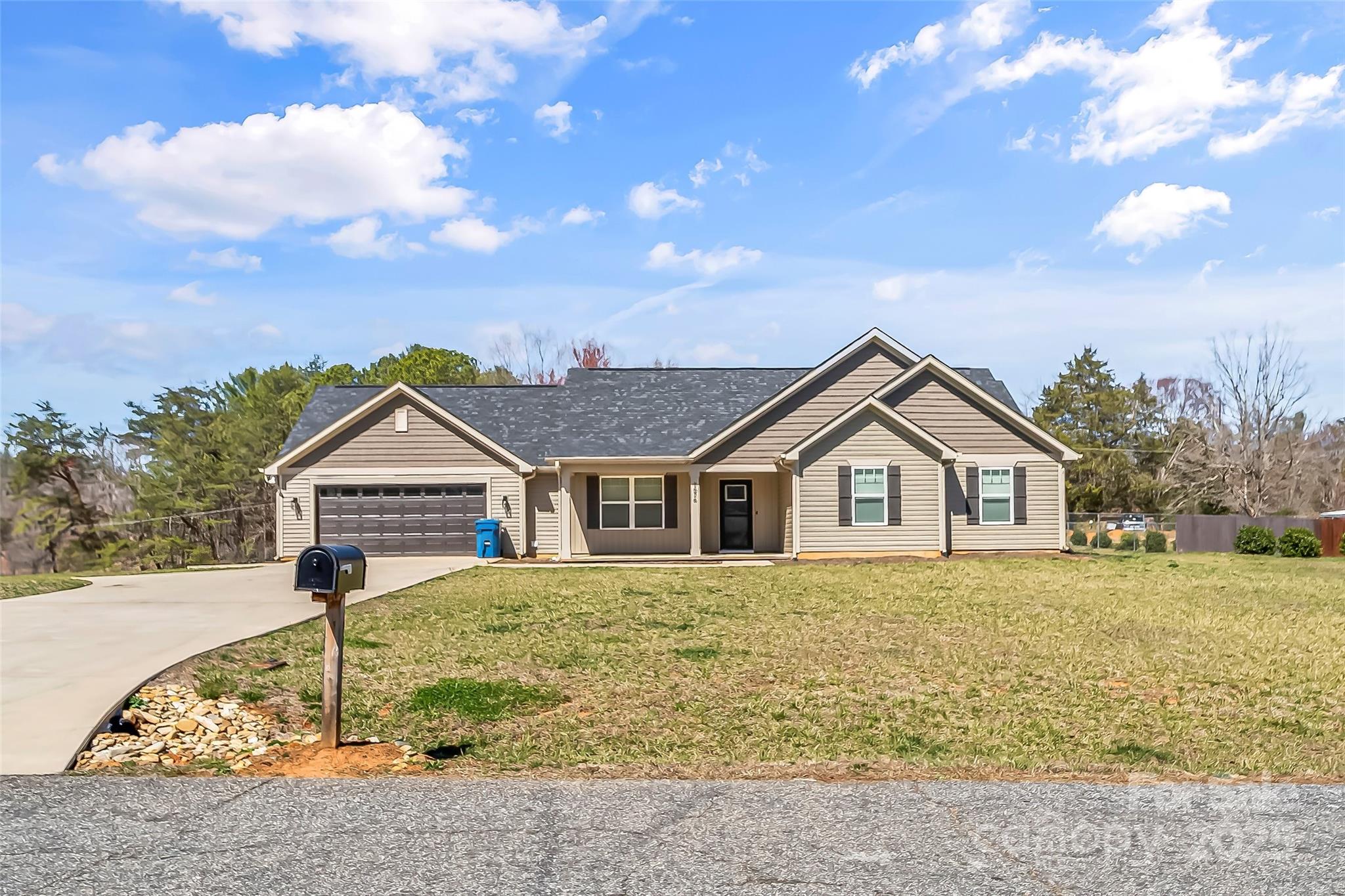 1676 Greenbrooke Road Property Photo