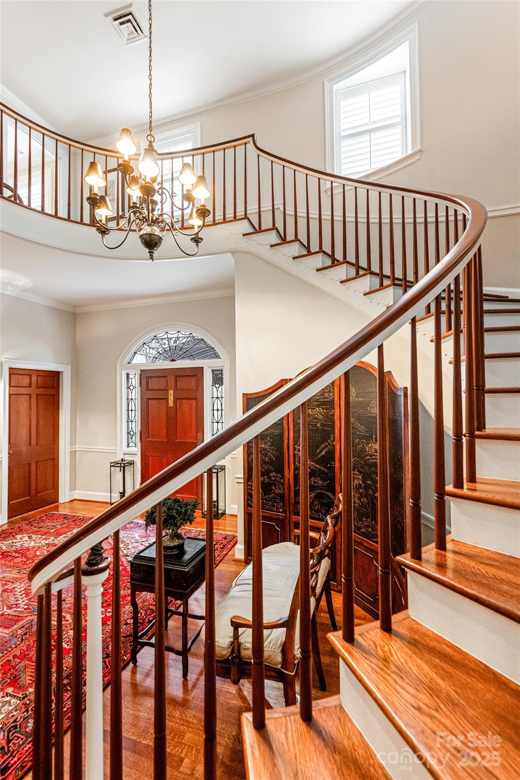 365 Sherwood Drive Property Photo 4