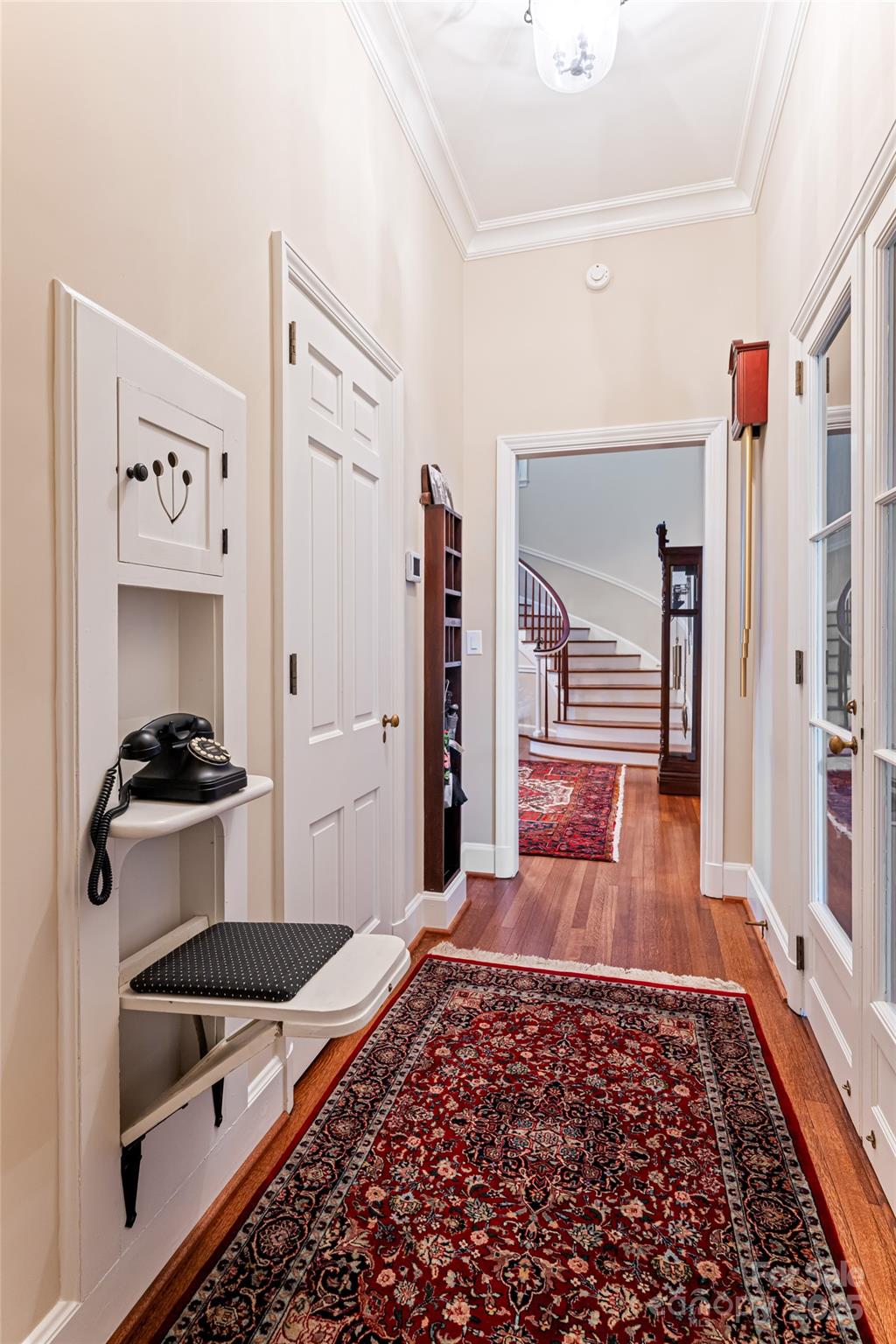 365 Sherwood Drive Property Photo 9