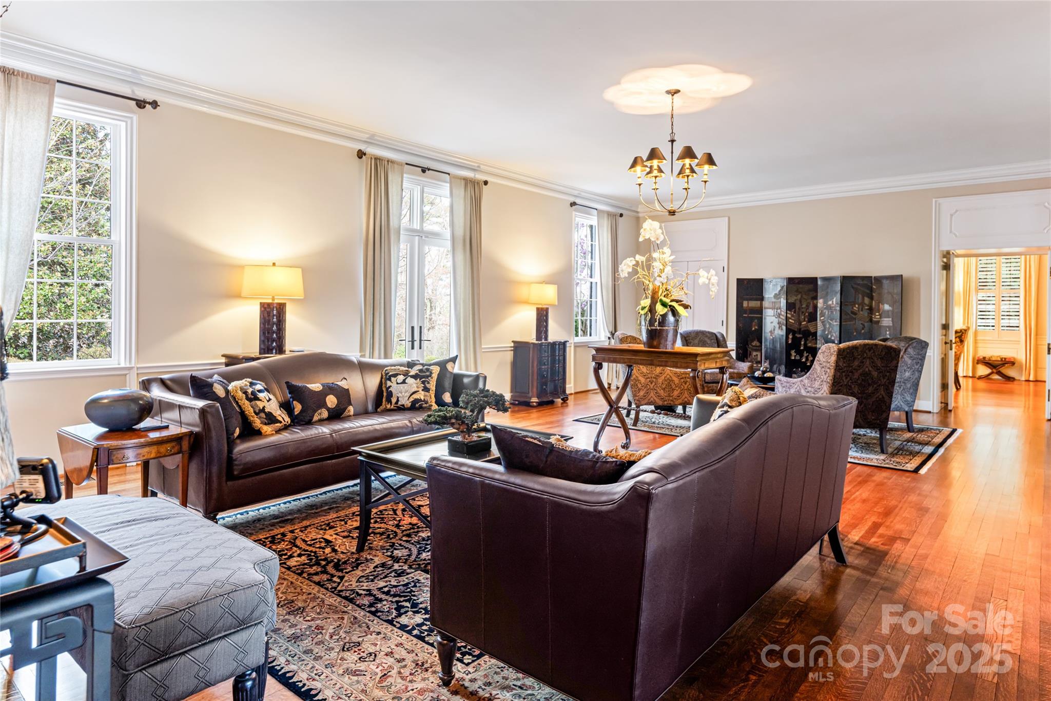 365 Sherwood Drive Property Photo 10