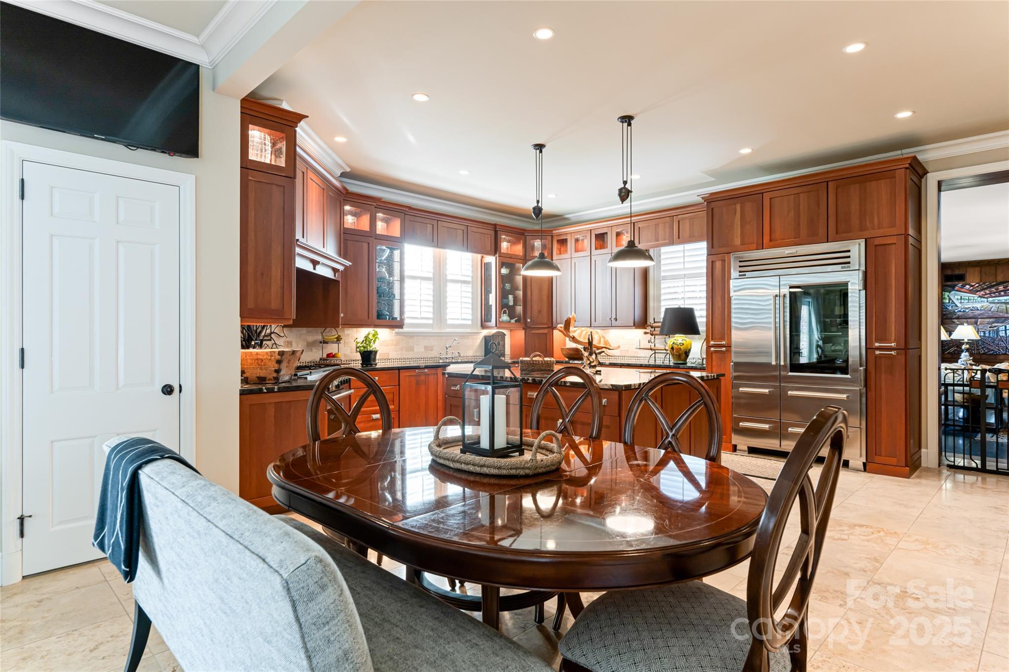 365 Sherwood Drive Property Photo 20