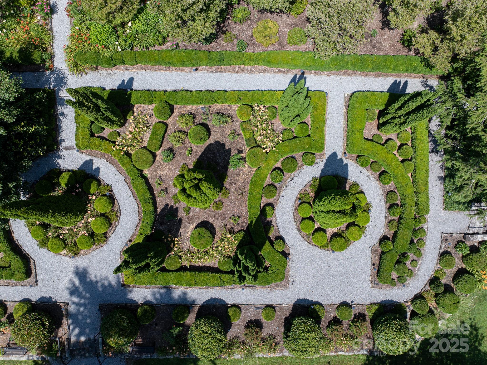 365 Sherwood Drive Property Photo 45