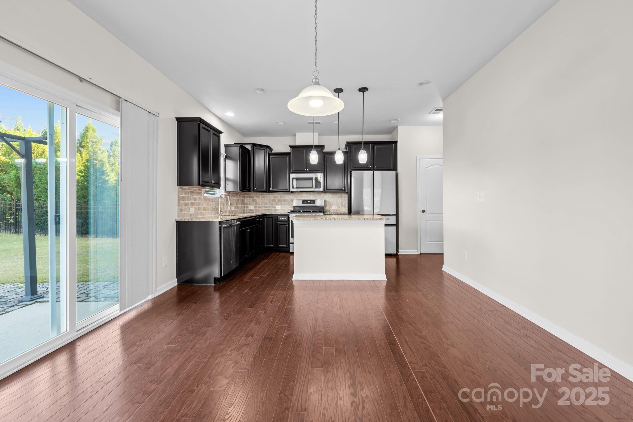 11203 Chapeclane Road Property Photo 5