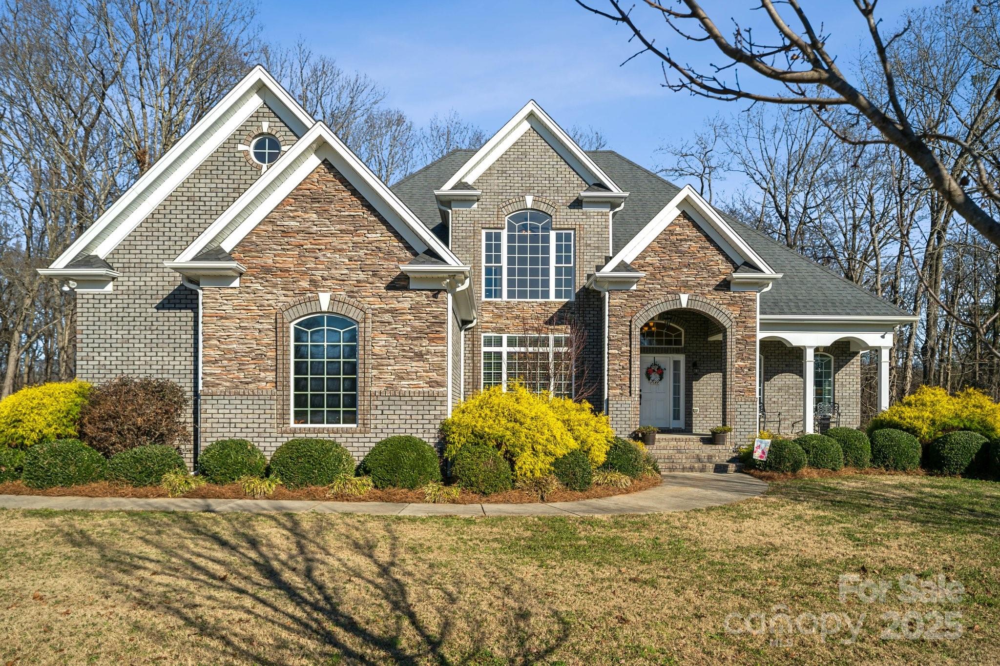 4006 Sincerity Road Property Photo 1