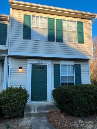Alexander Towne Real Estate Listings Main Image