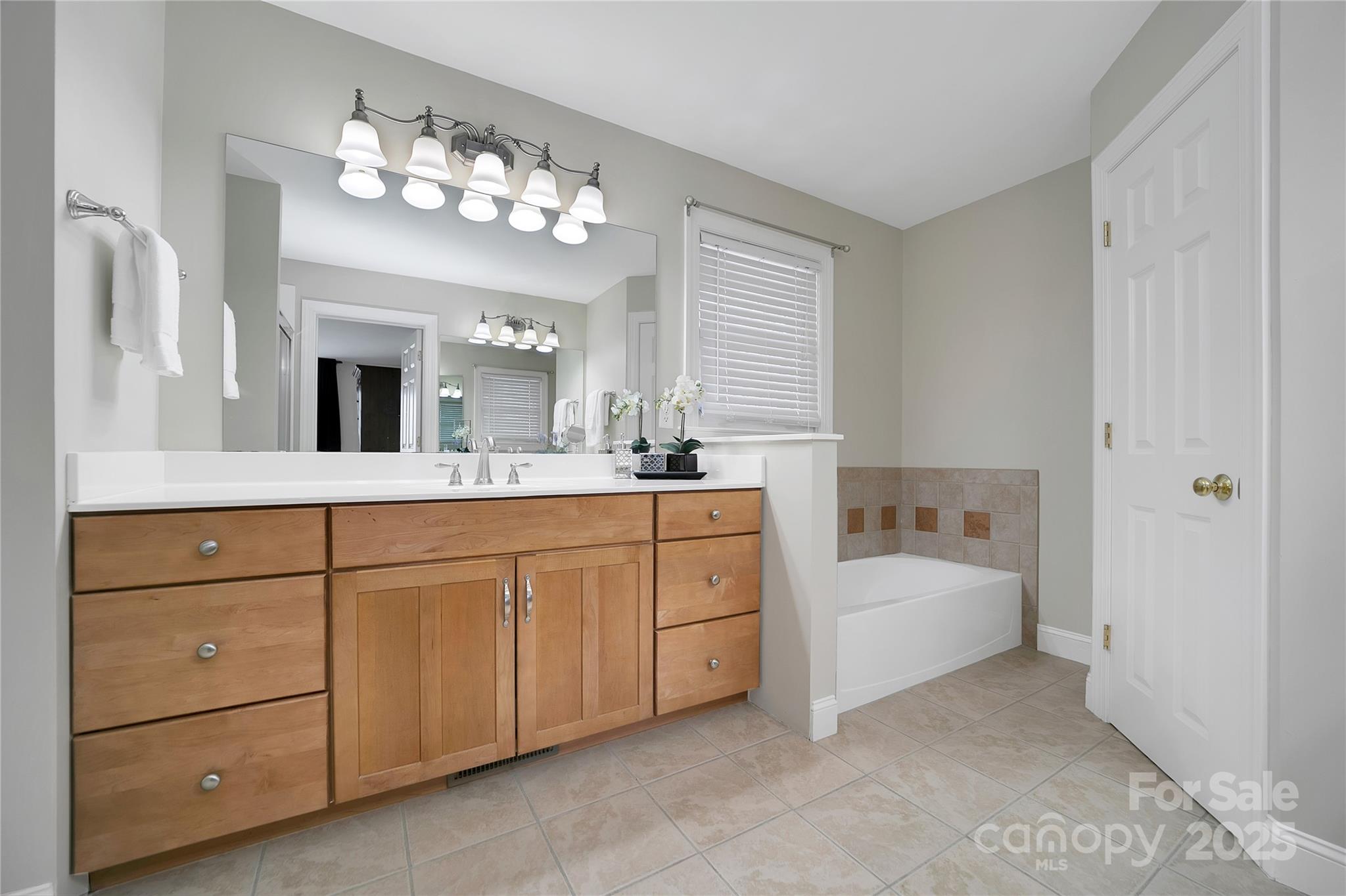 2600 Connestee Trail Property Photo 24