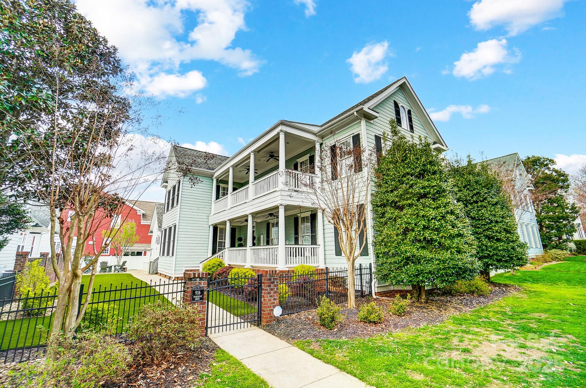 916 Tuckerton Drive Property Photo