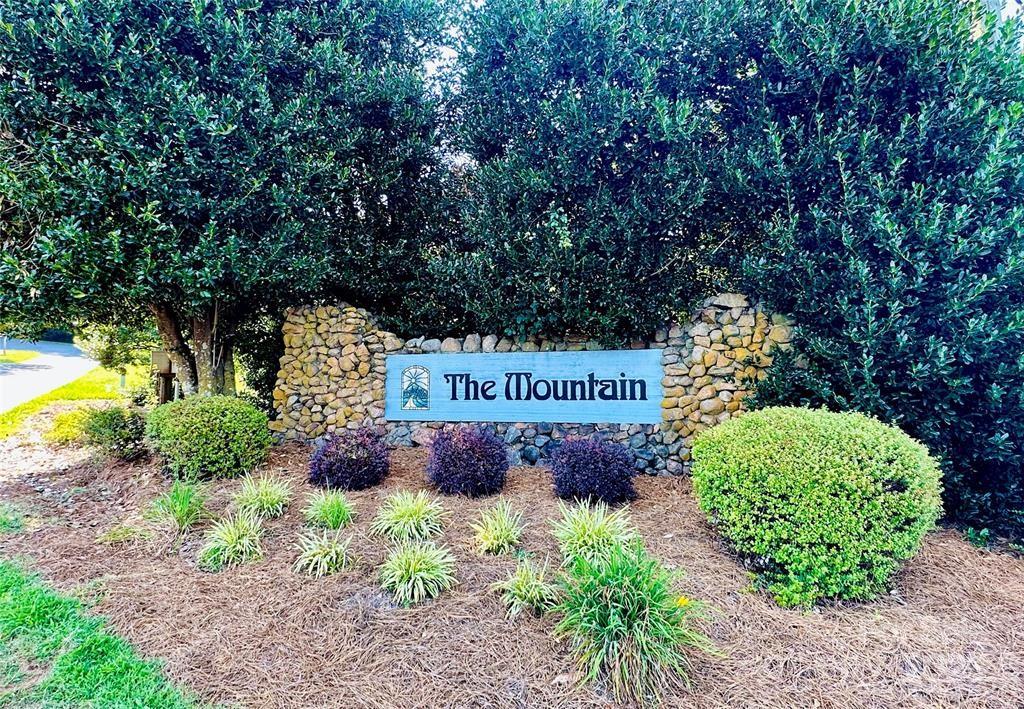 * Spanish Oak Lane Lots 5-7 Property Photo