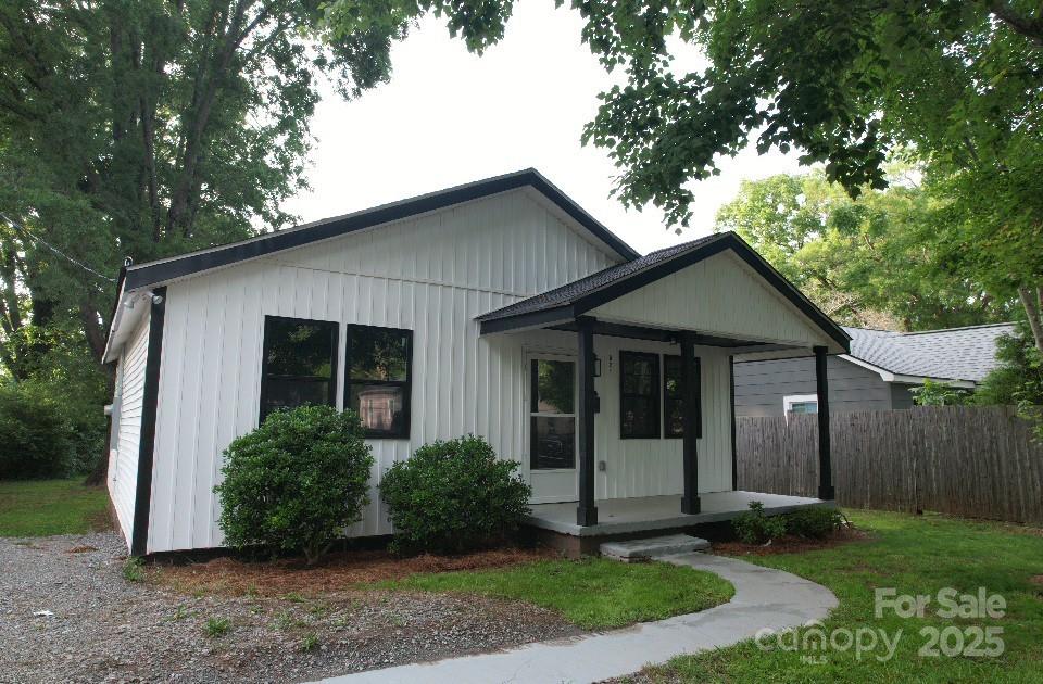 621 Cauthen Street Property Photo 1