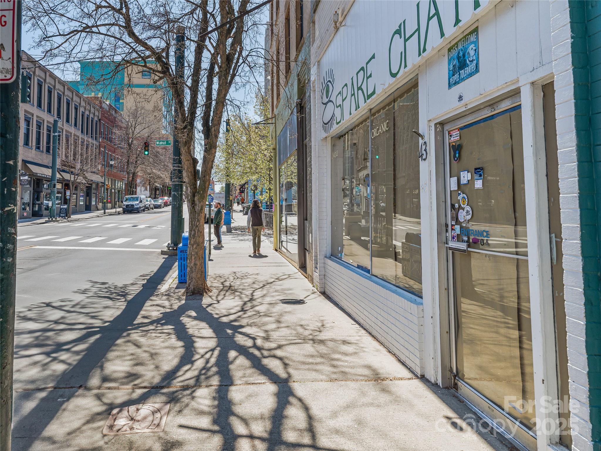 43 Broadway Street Property Photo 4