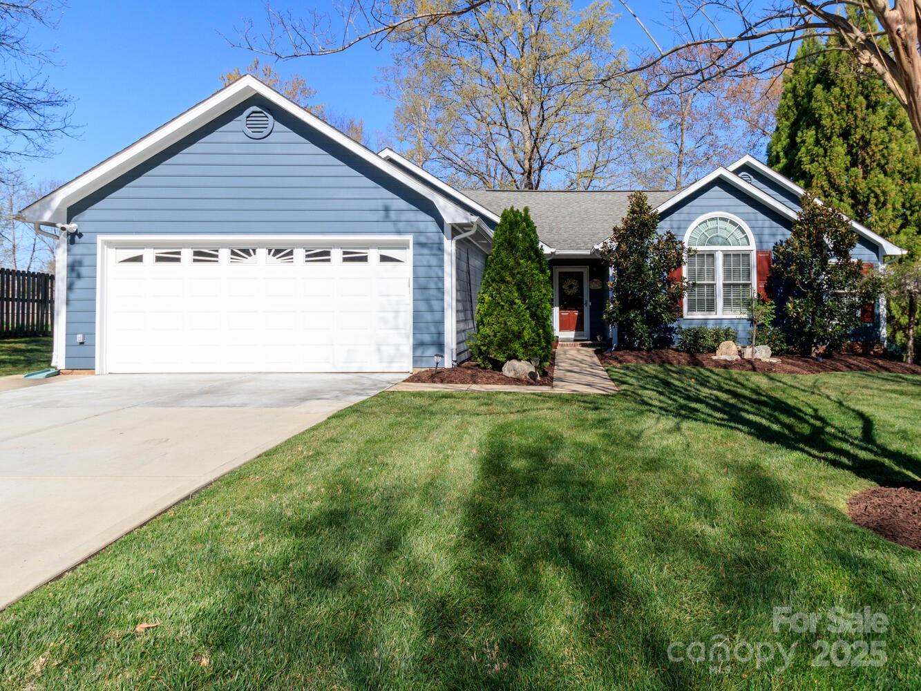 2318 Whispering Spring Drive Property Photo