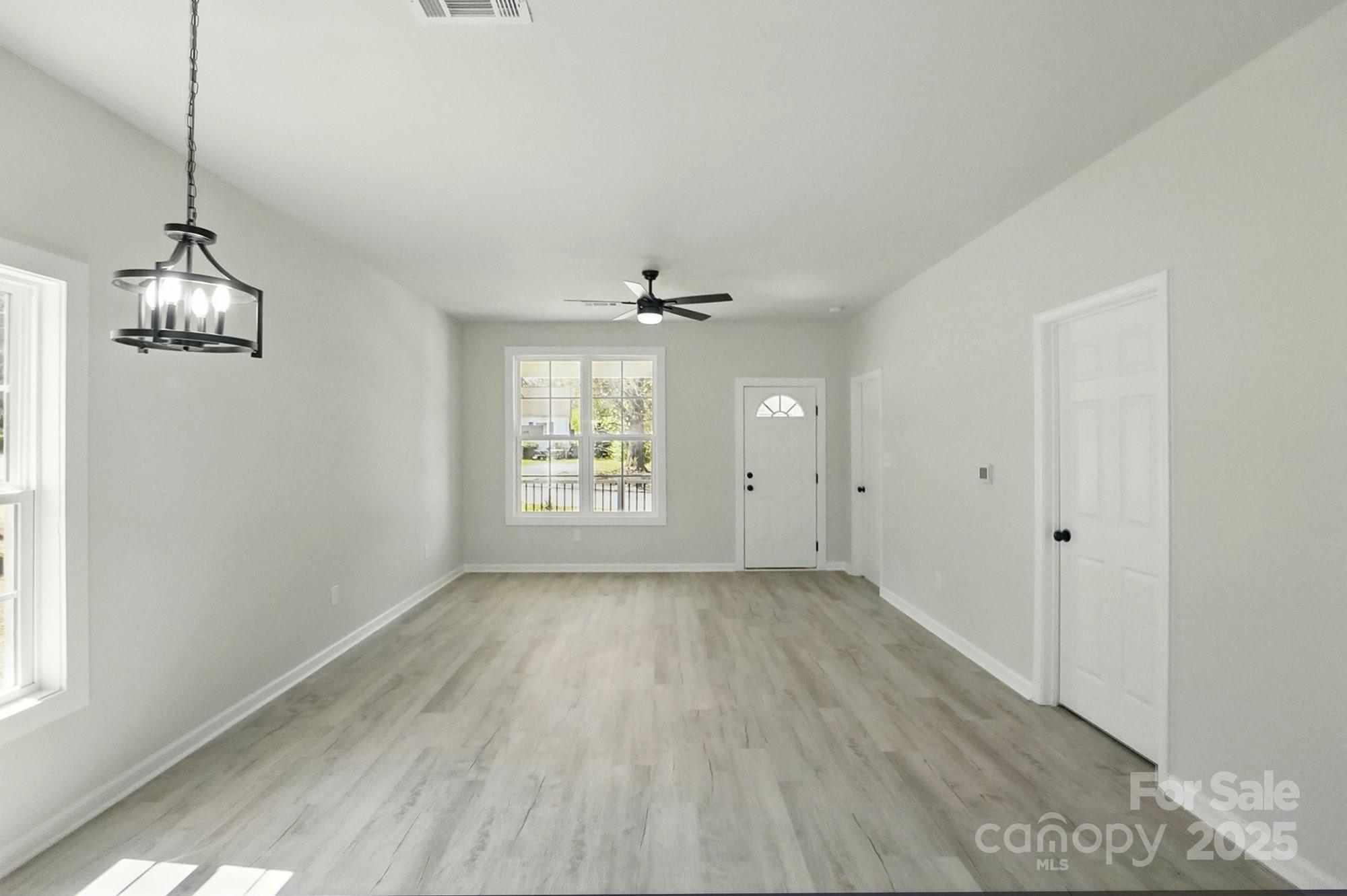 416 Clinton Avenue Property Photo 6