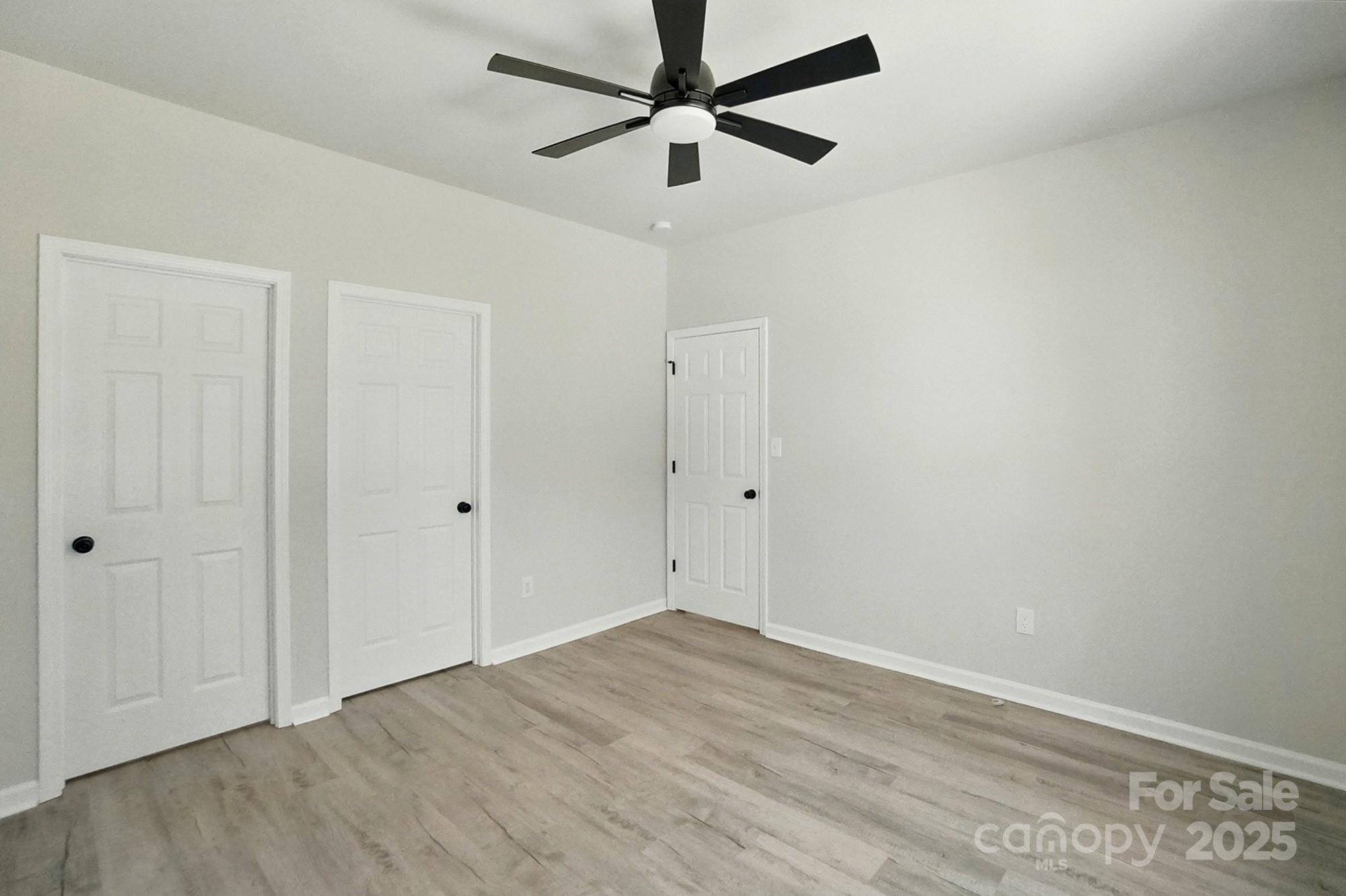 416 Clinton Avenue Property Photo 13