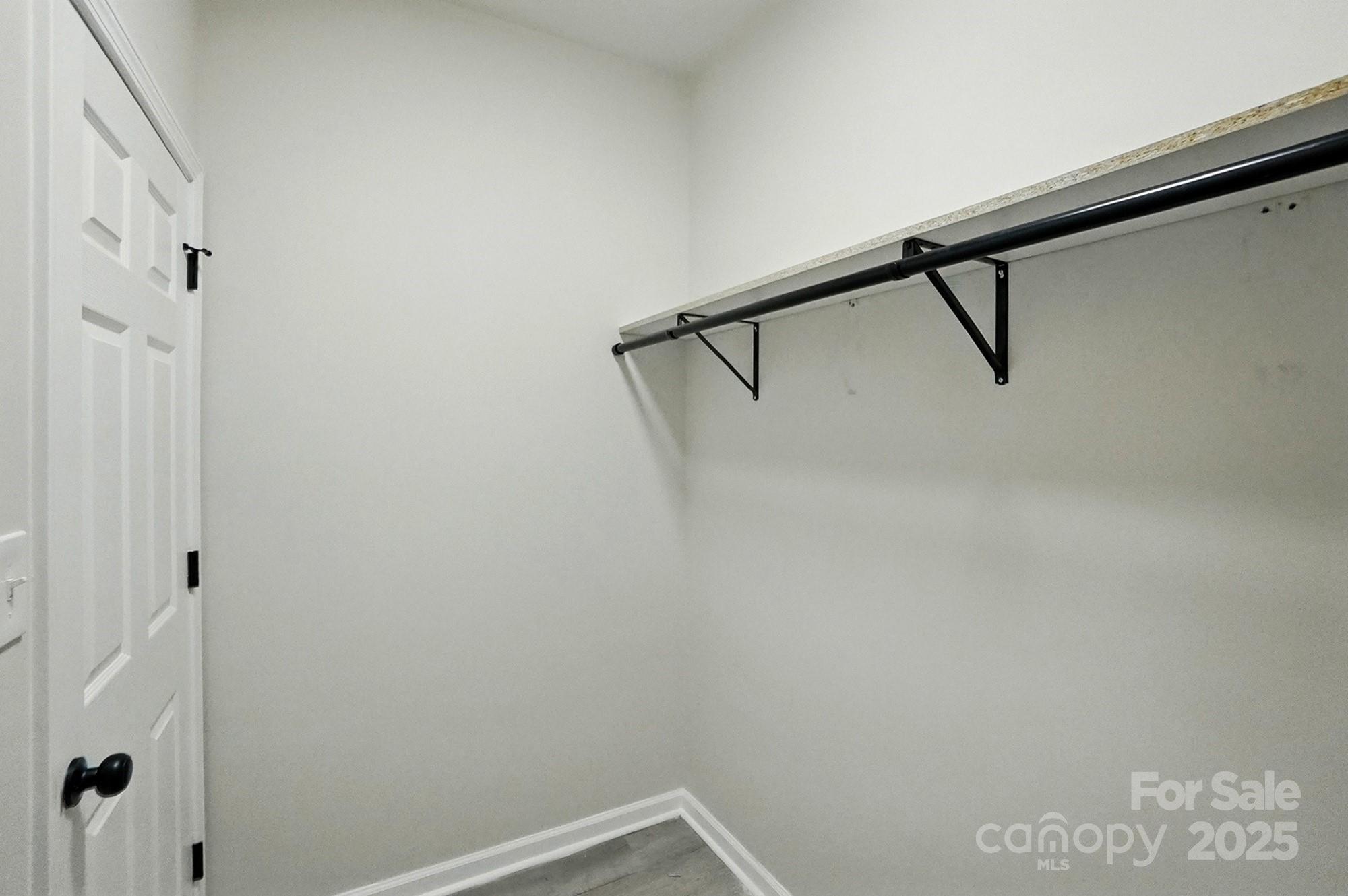 416 Clinton Avenue Property Photo 14