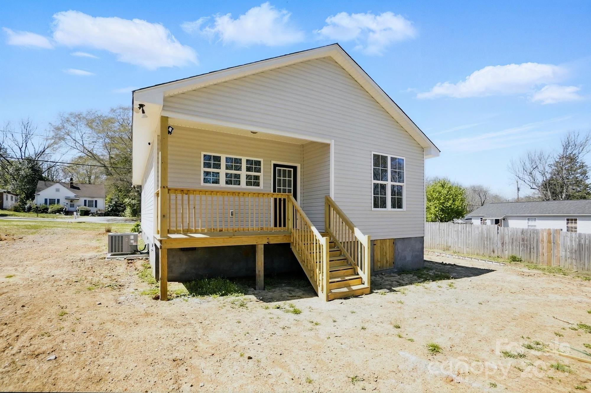 416 Clinton Avenue Property Photo 26