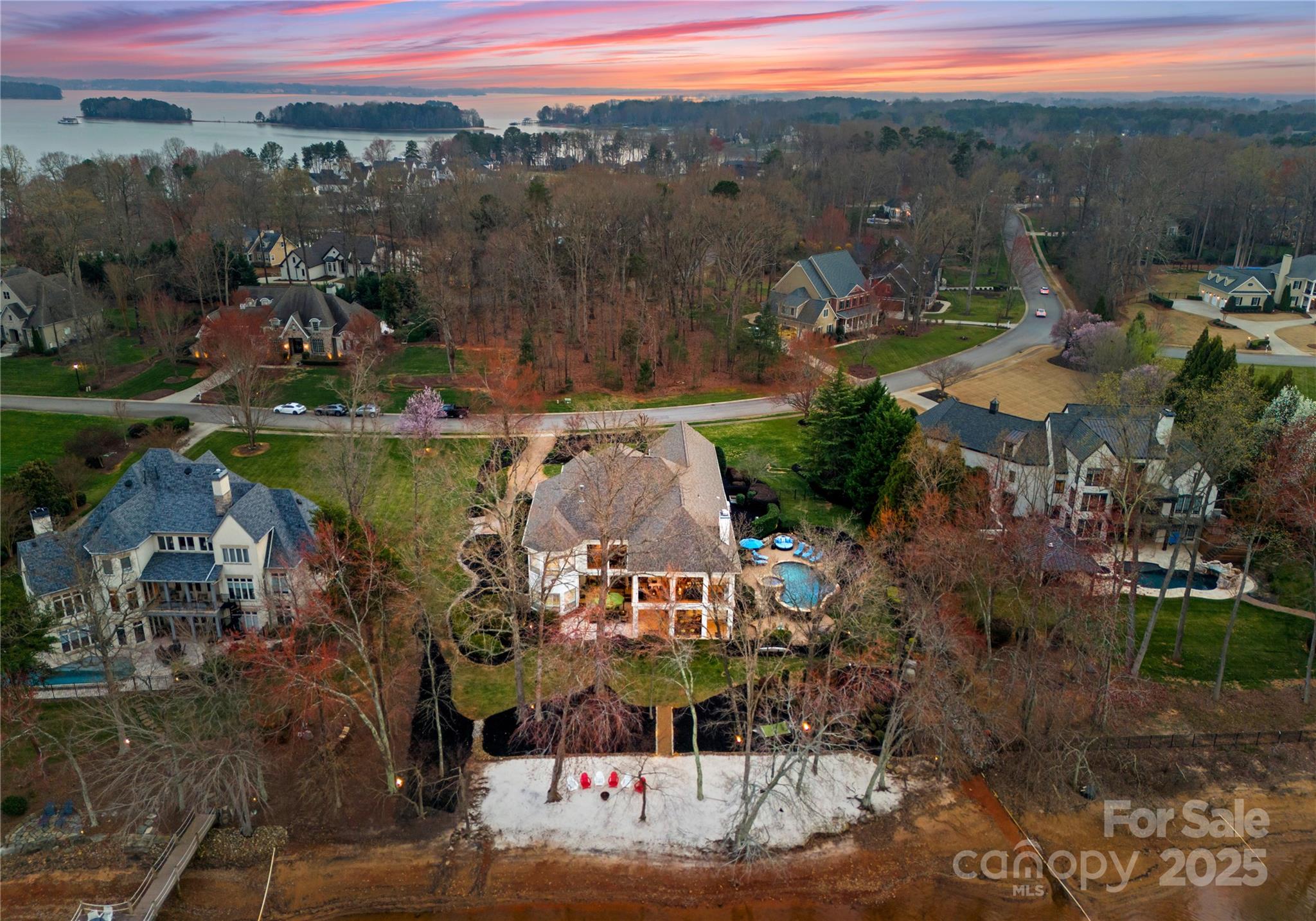 147 Shelburne Place Property Photo 43