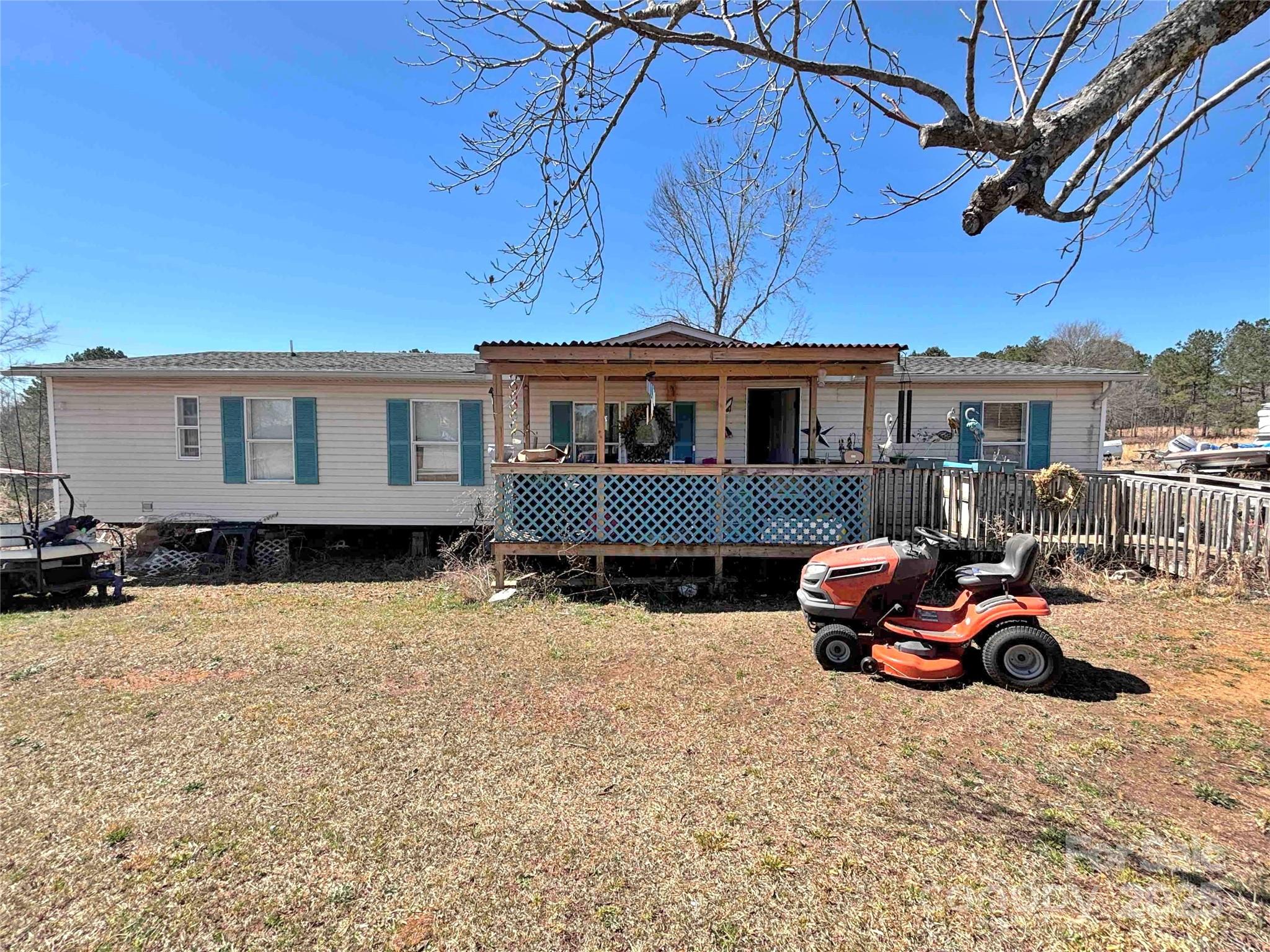 446 S Pea Ridge Road Property Photo