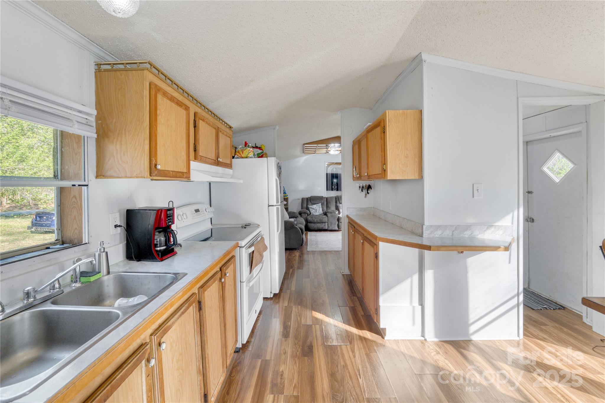 130 Delinda Drive Property Photo 12