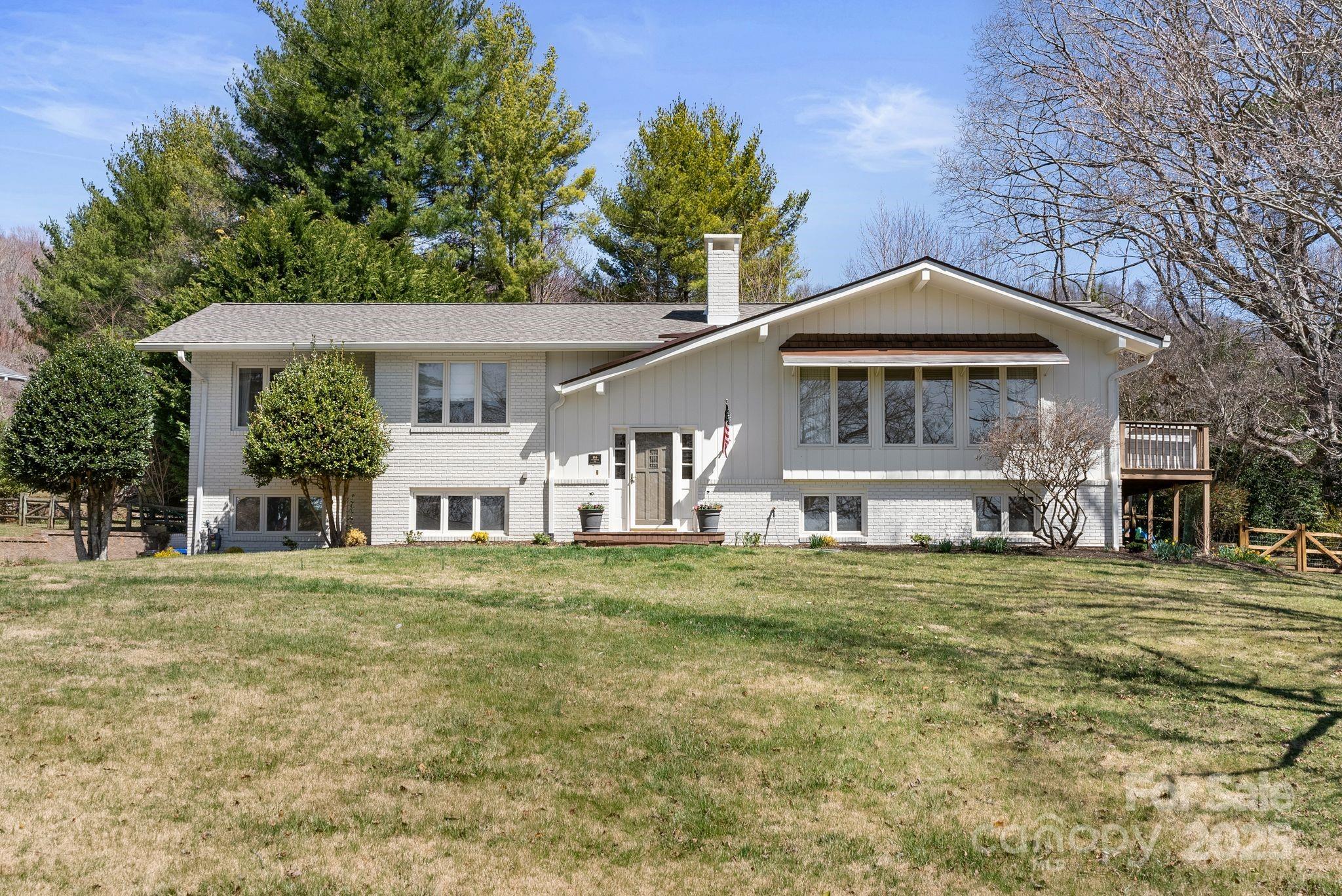 86 Braddock Way Property Photo 1