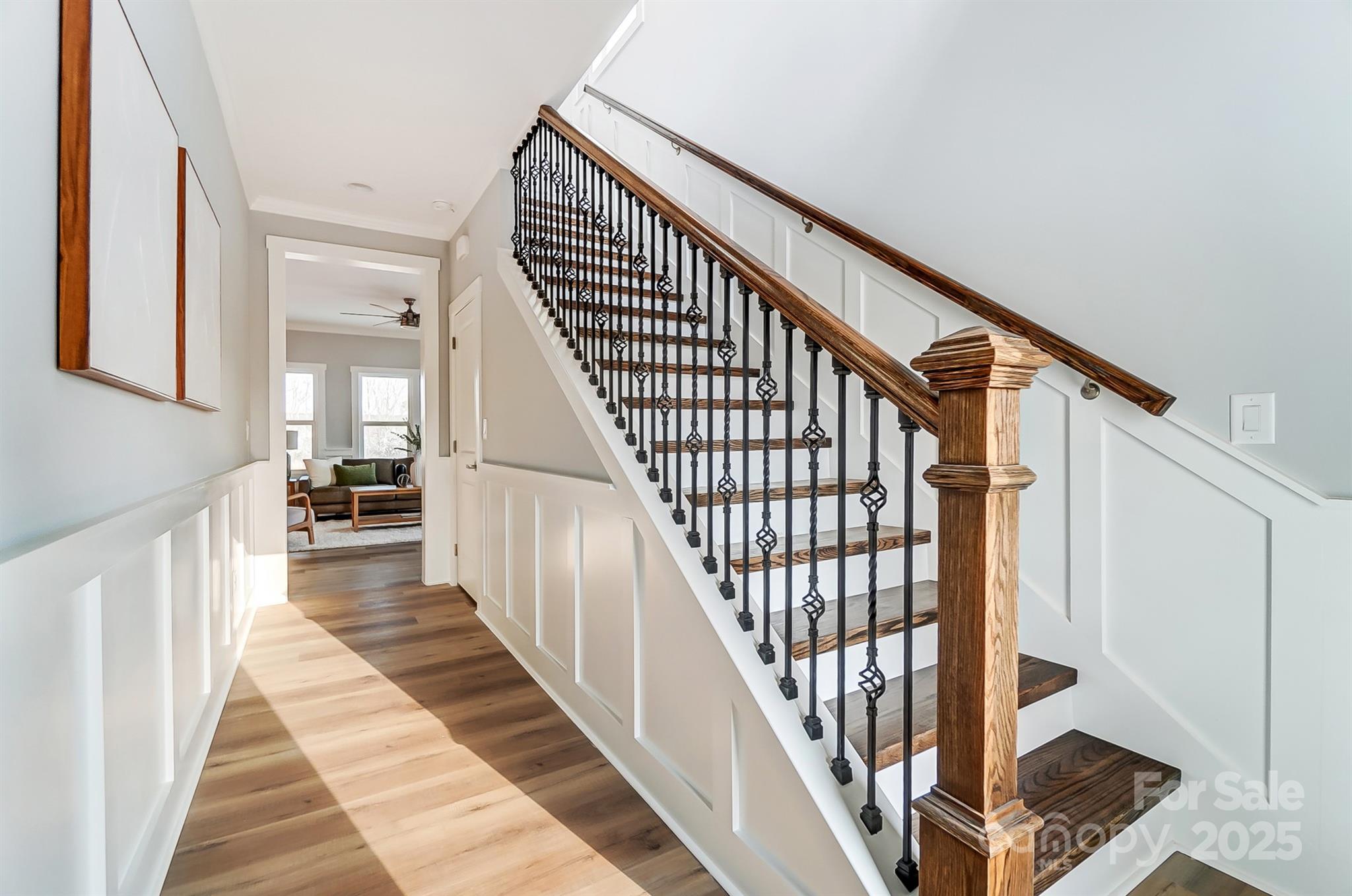 1357 Malden Court Property Photo 4