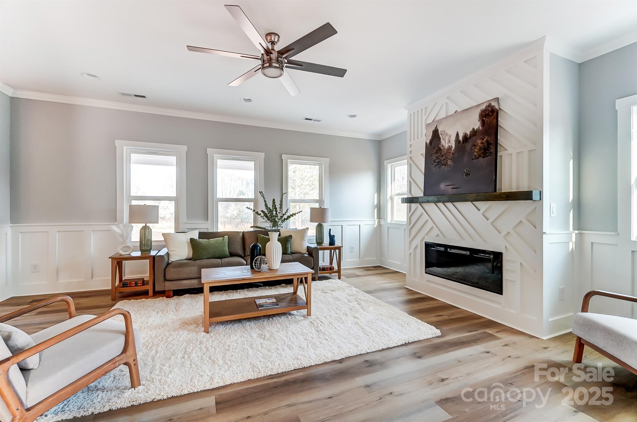 1357 Malden Court Property Photo 7