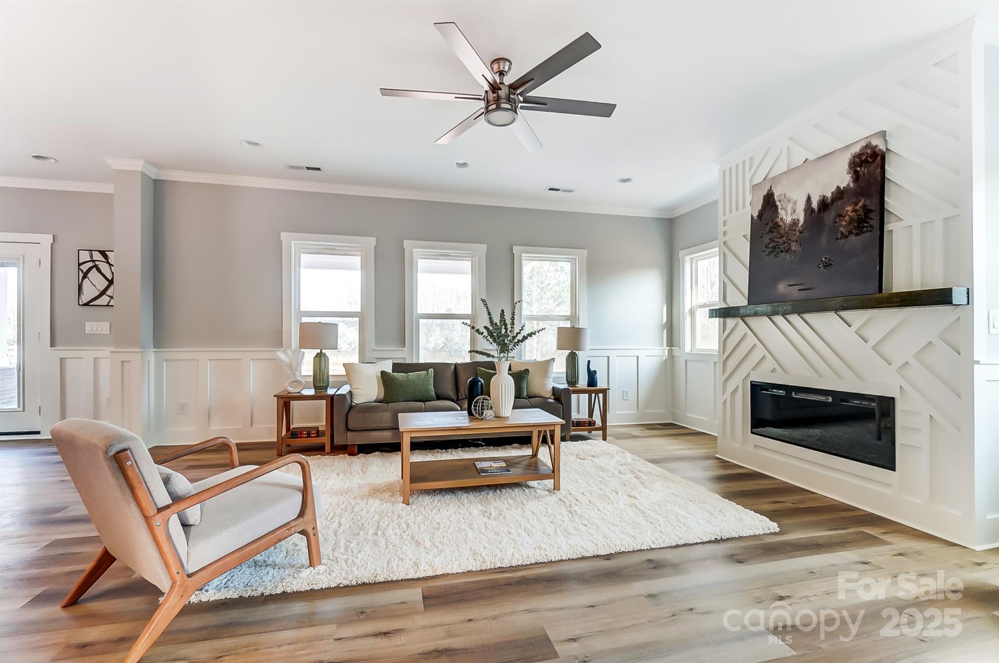 1357 Malden Court Property Photo 8