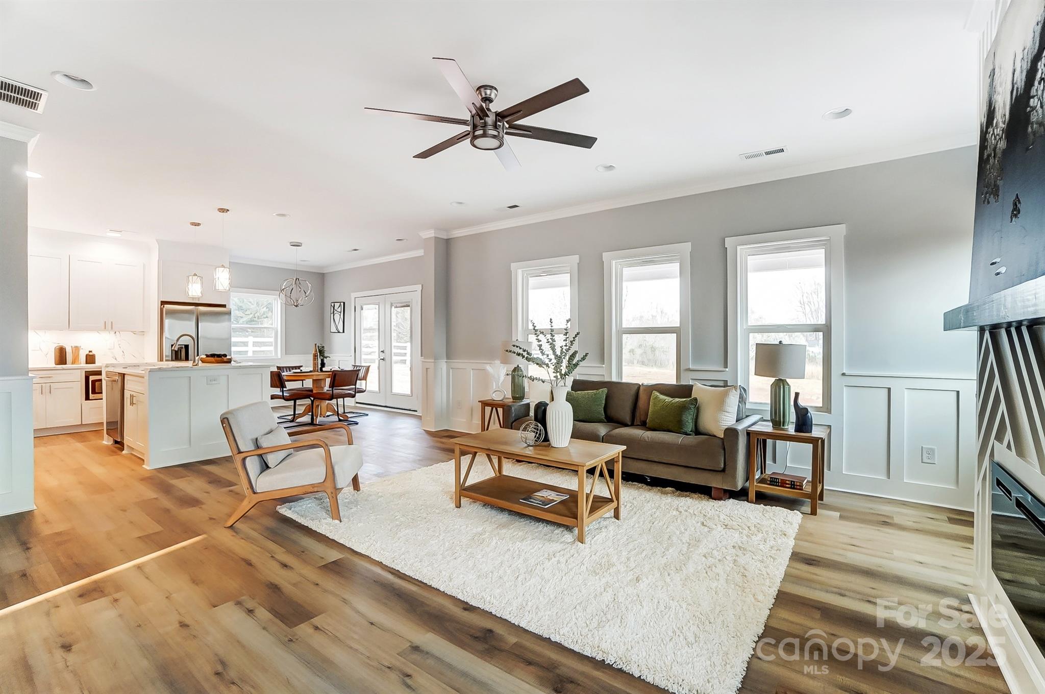 1357 Malden Court Property Photo 9