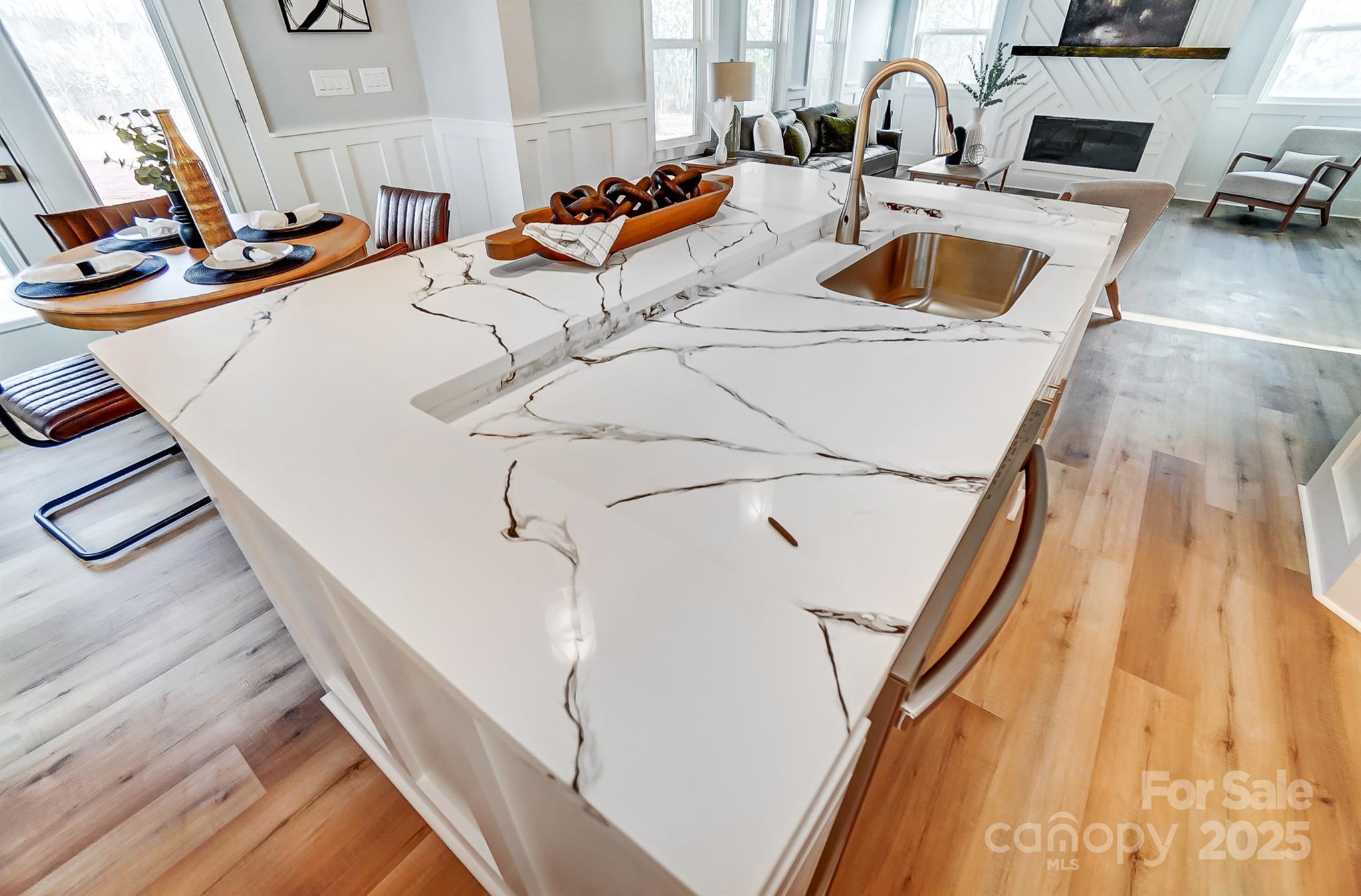 1357 Malden Court Property Photo 18