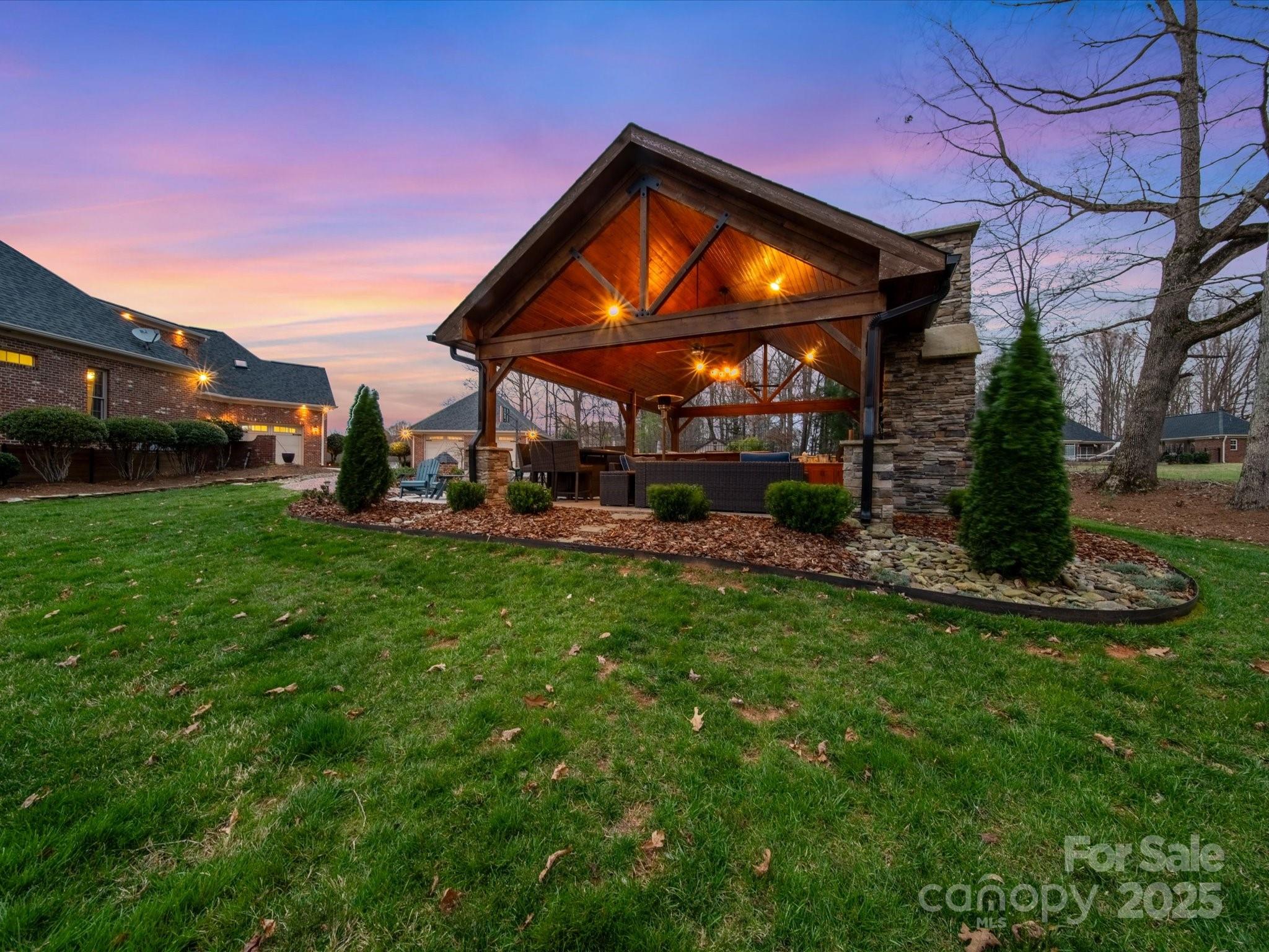 810 Lake Wright Road Property Photo 6