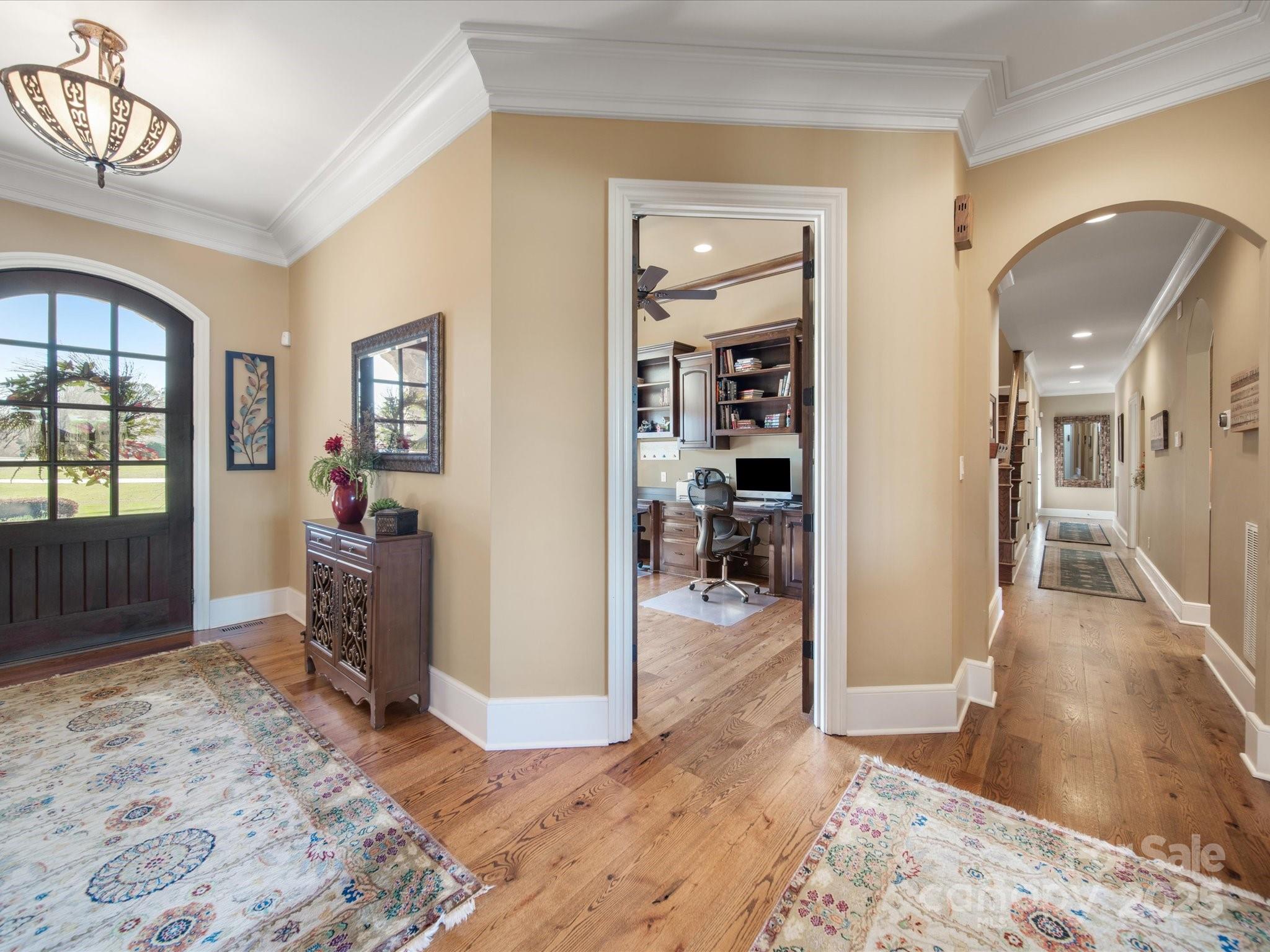 810 Lake Wright Road Property Photo 9