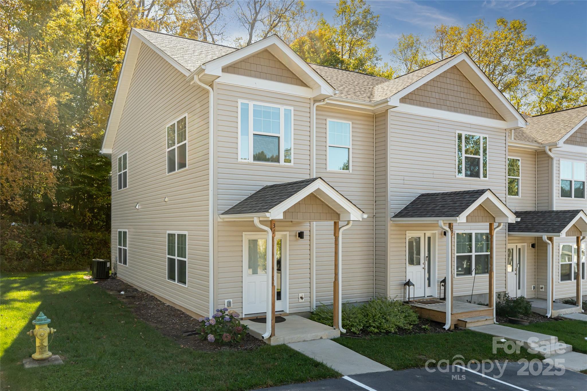 31 Cherry Laurel Lane Property Photo
