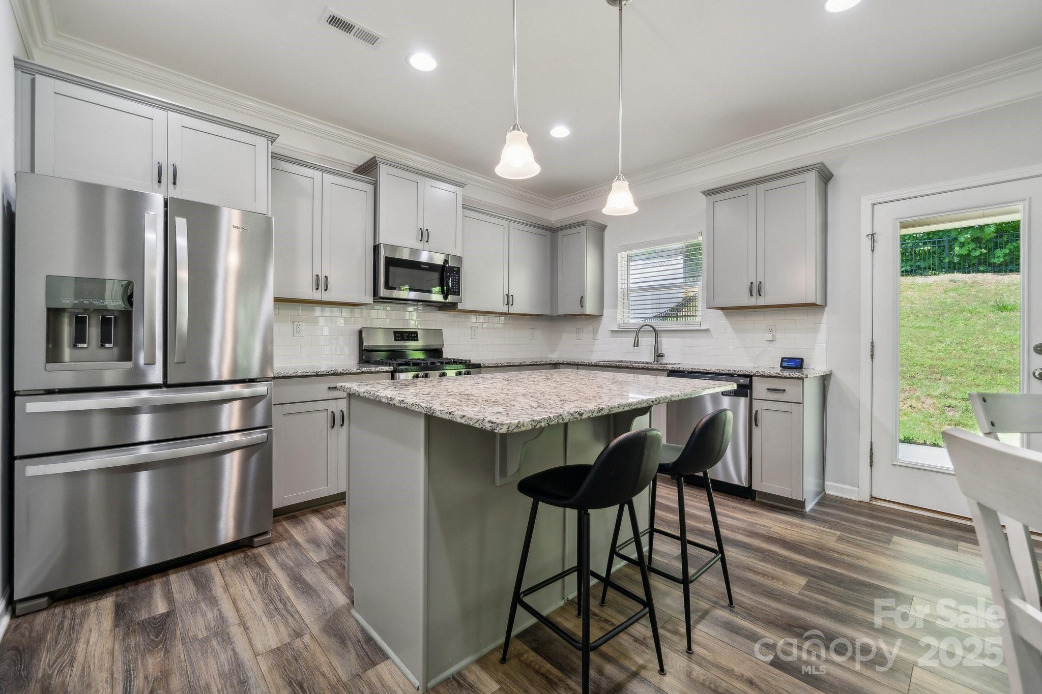 117 Cramerton Mills Parkway Property Photo 1