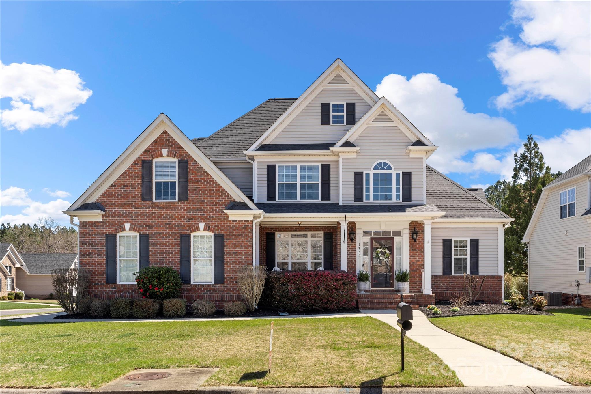 1736 Townsend Lane Property Photo