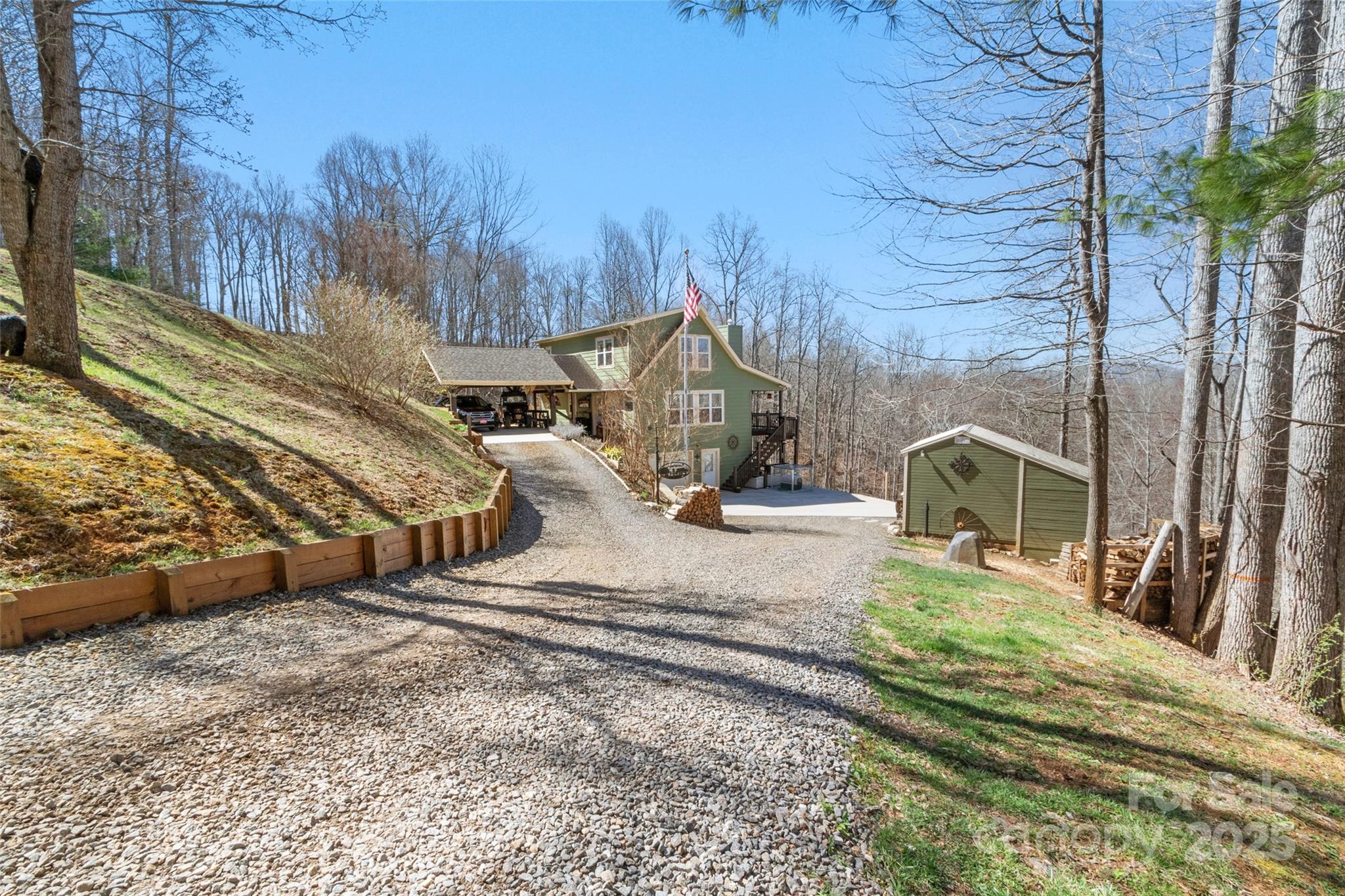 36 Crest Line Drive 12 Property Photo