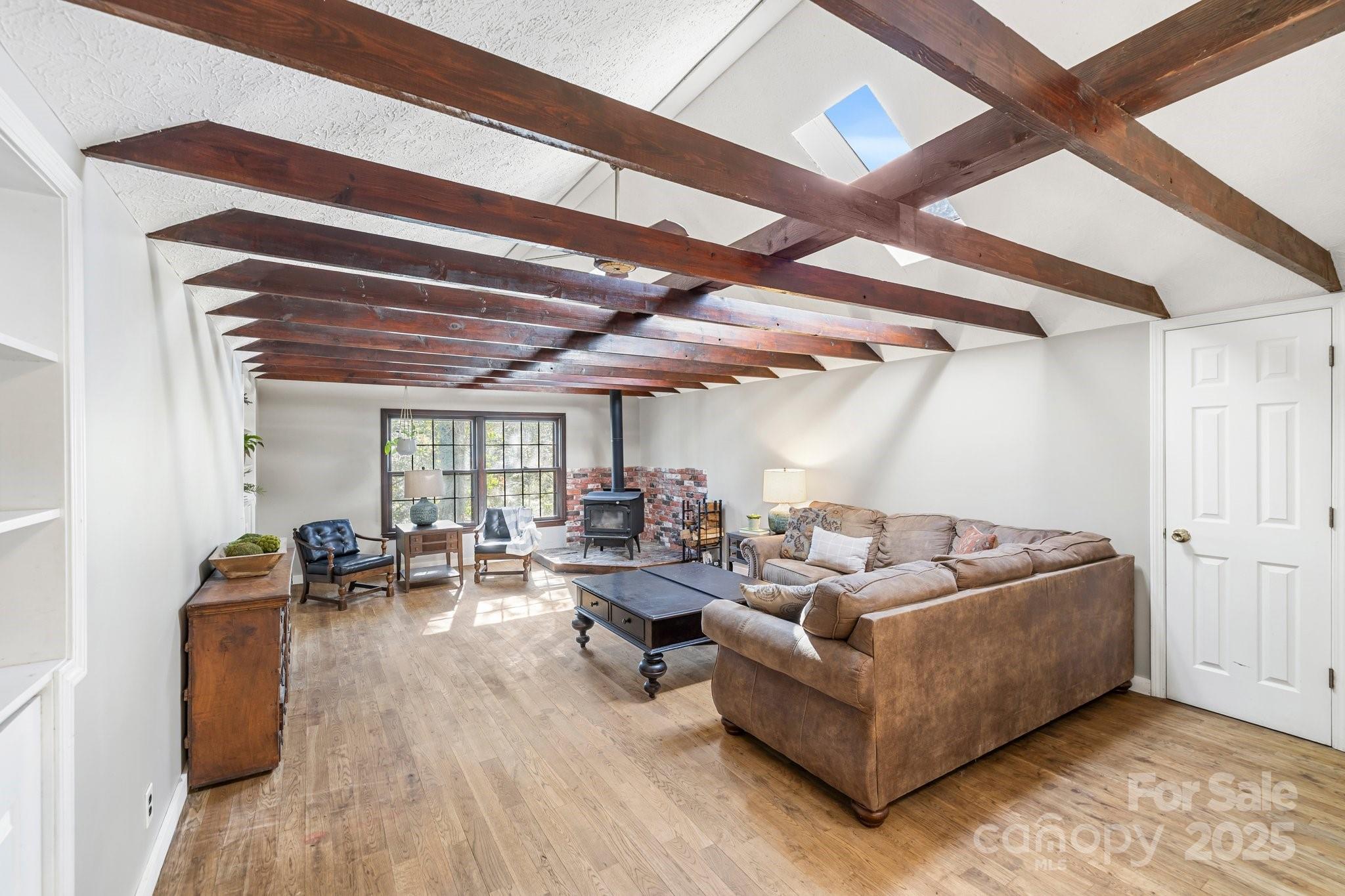 203 Davis Mountain Road Property Photo