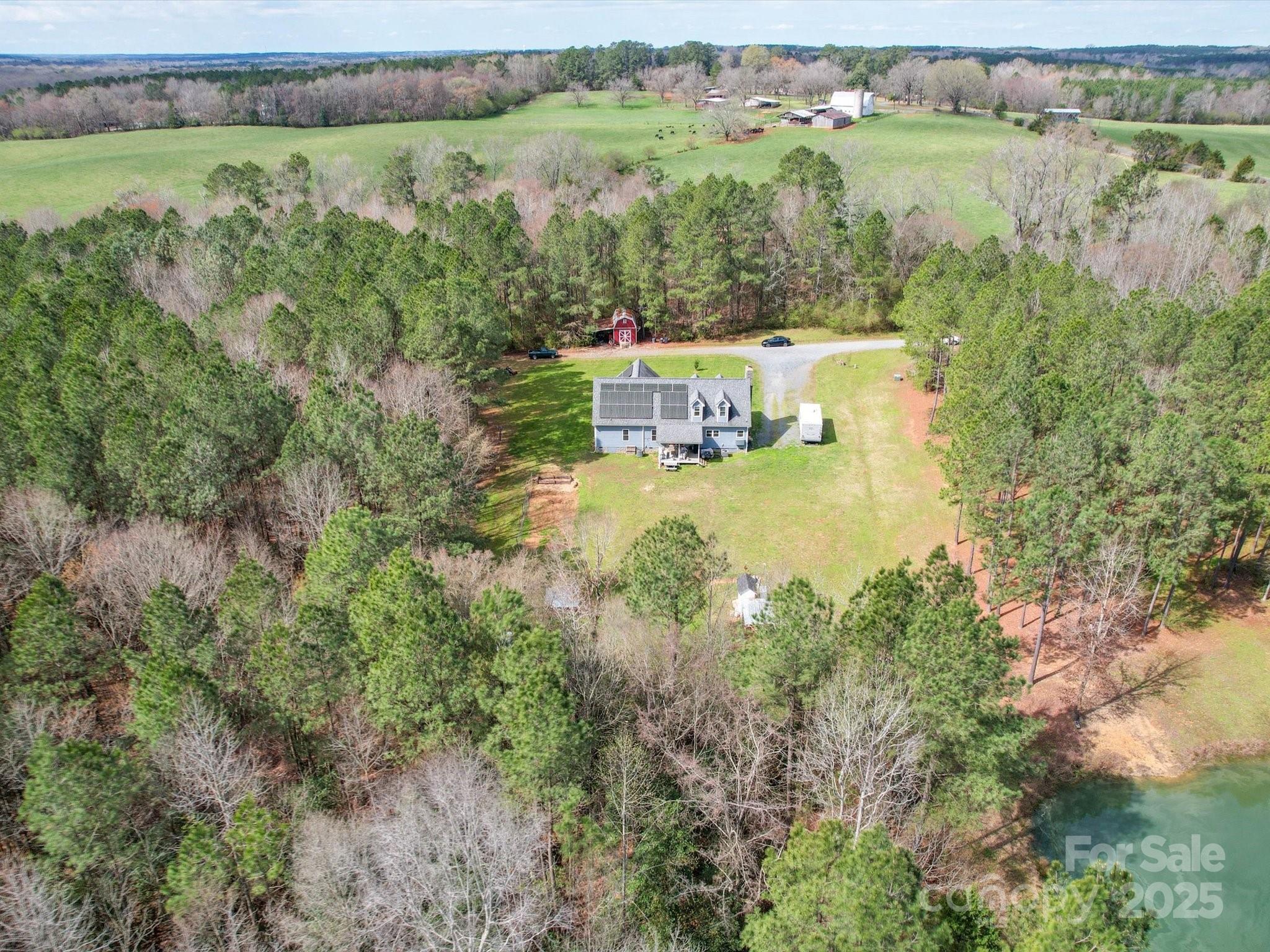 1495 Cameron Road Property Photo 3