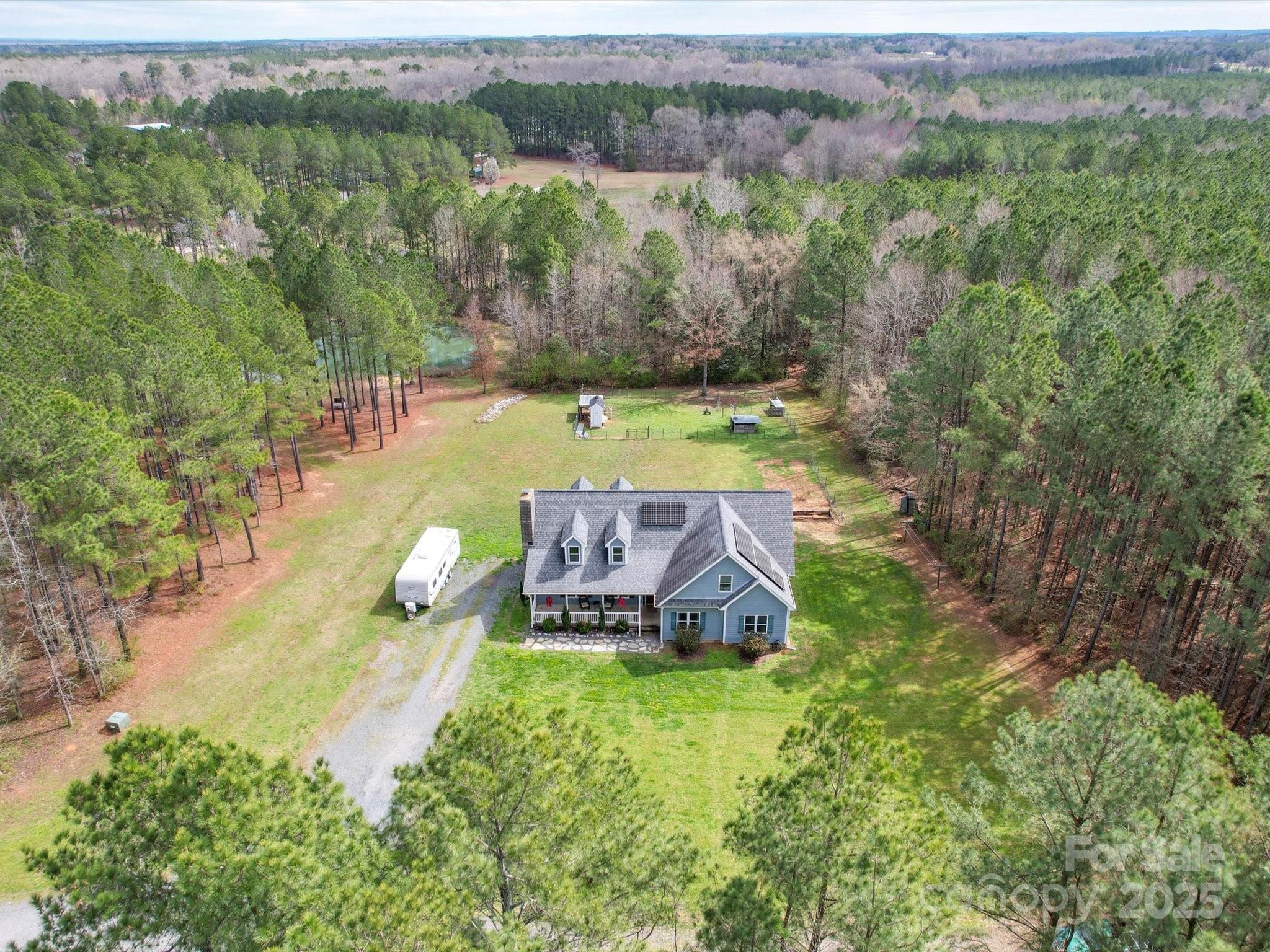 1495 Cameron Road Property Photo 4