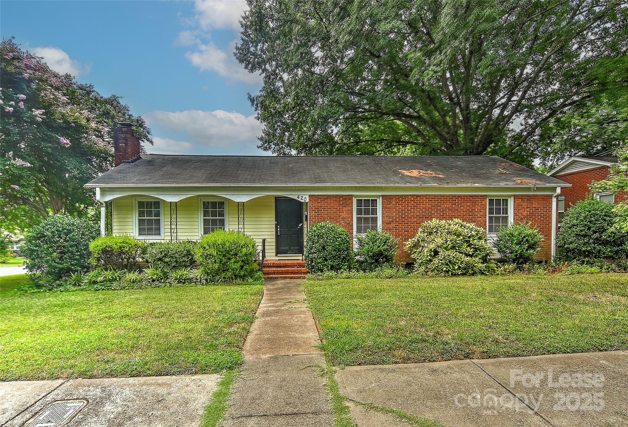 420 Seneca Place Property Photo 1