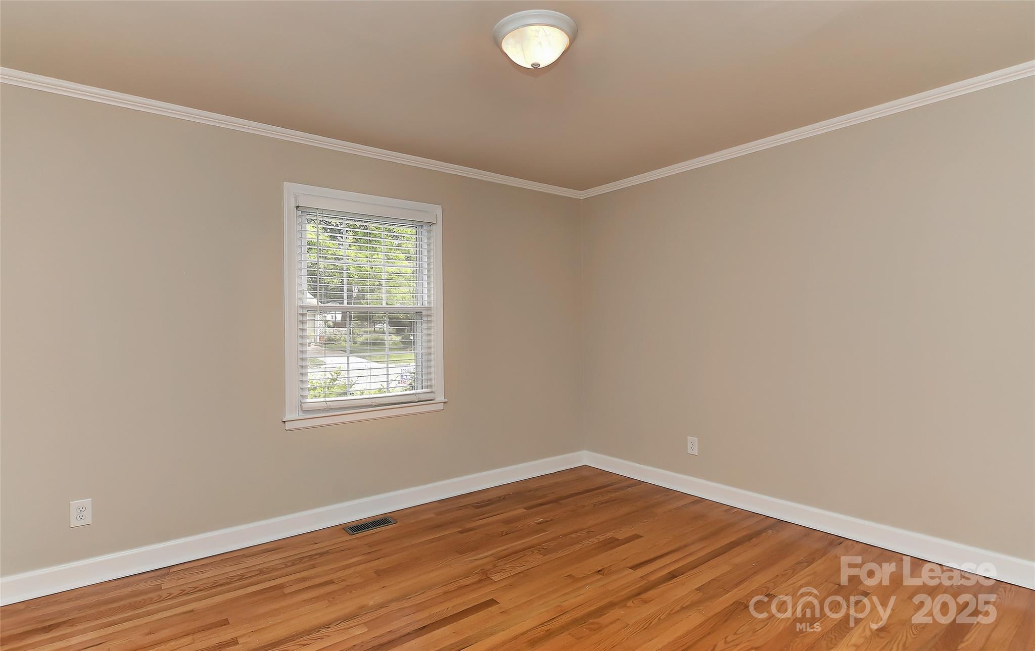 420 Seneca Place Property Photo 21