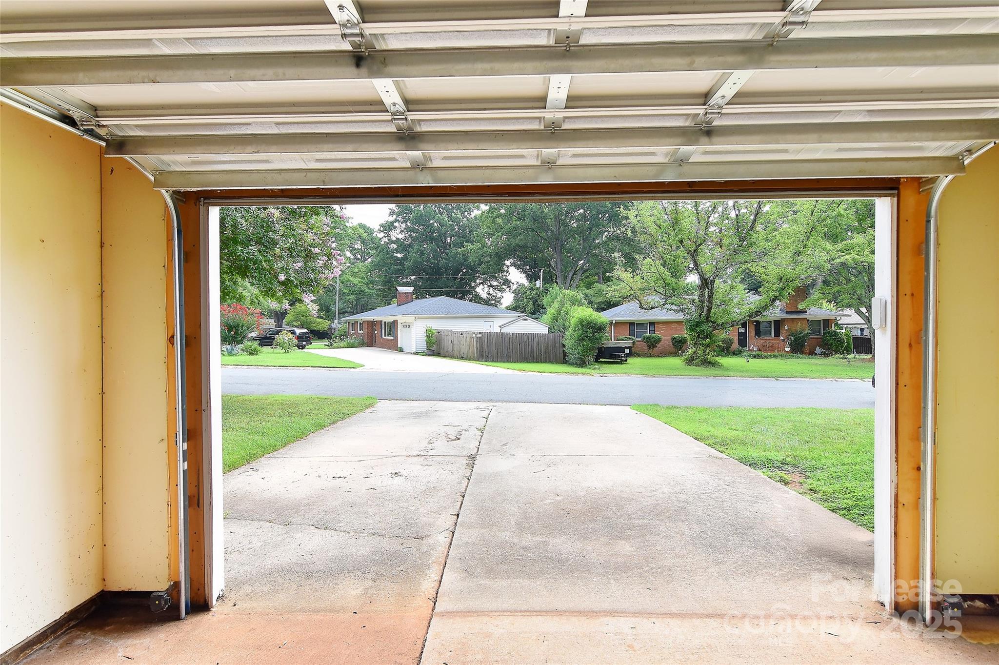 420 Seneca Place Property Photo 34