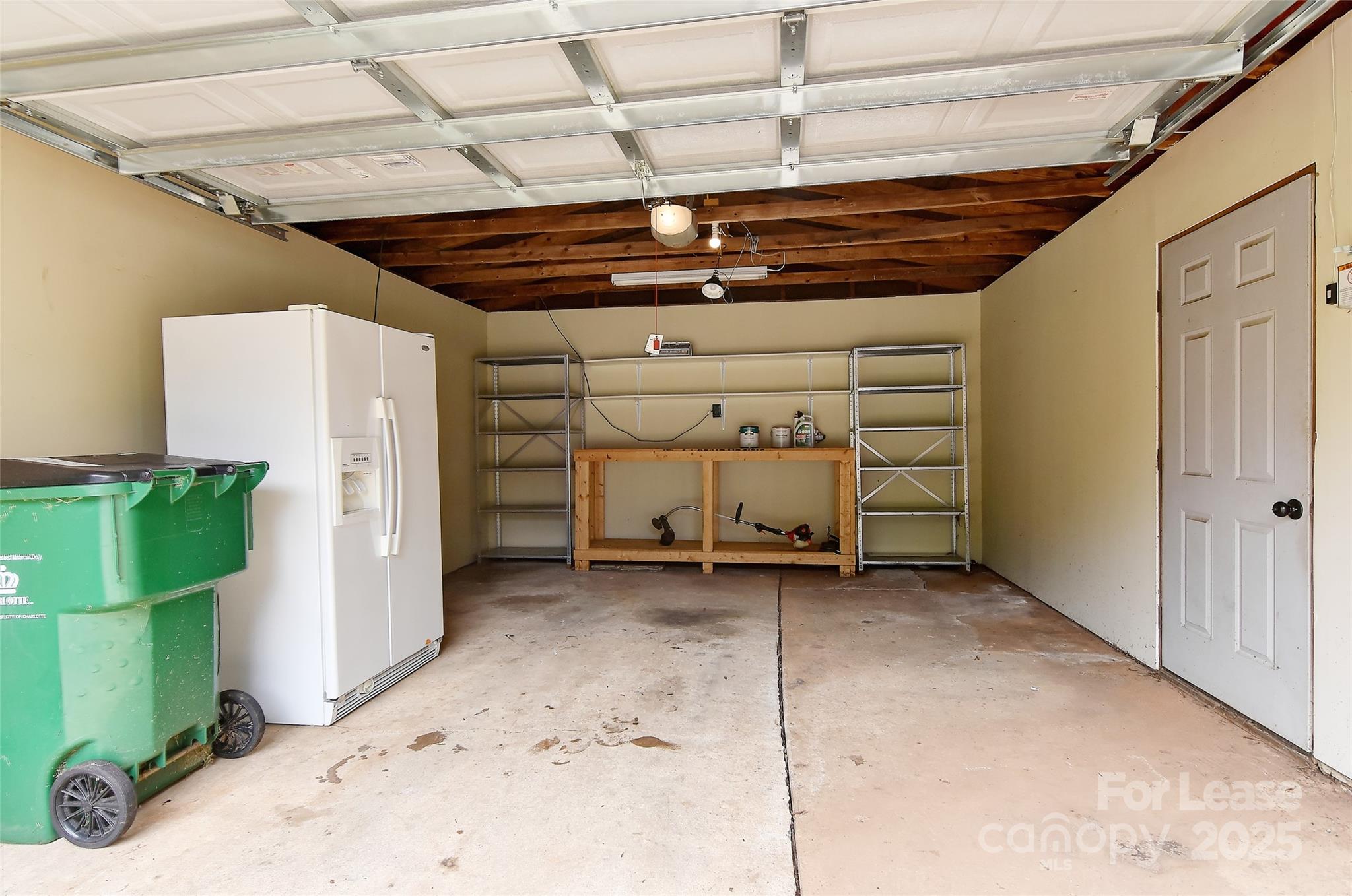 420 Seneca Place Property Photo 35