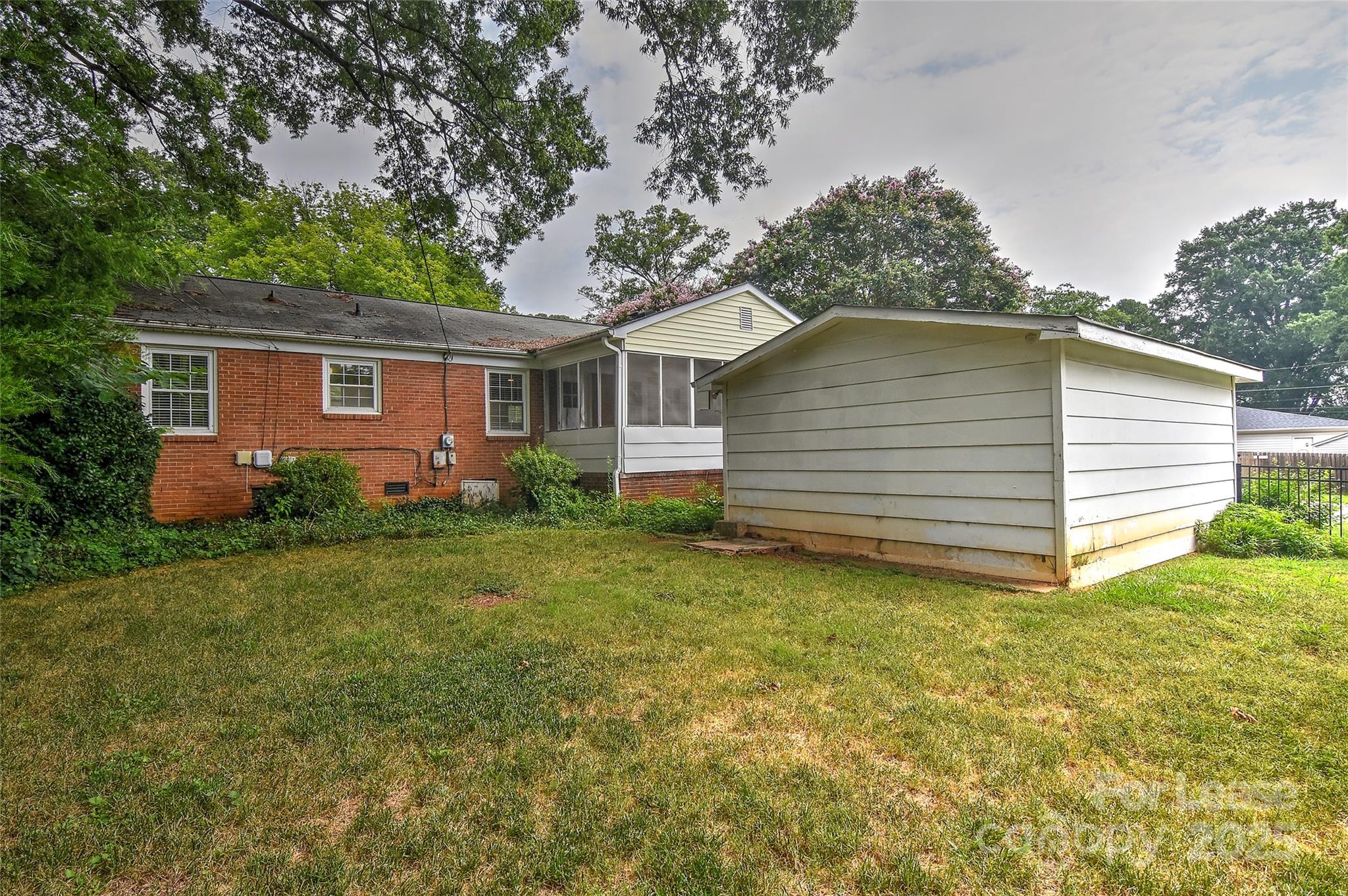 420 Seneca Place Property Photo 38