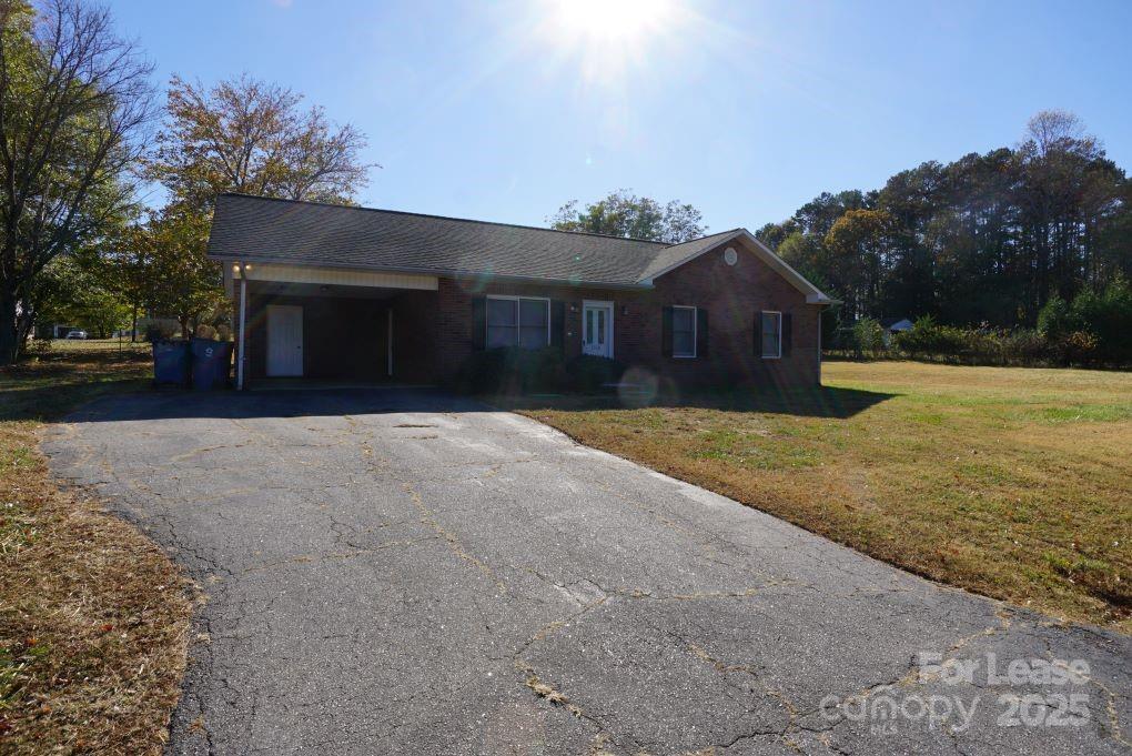 3310 39th Avenue Court Property Photo
